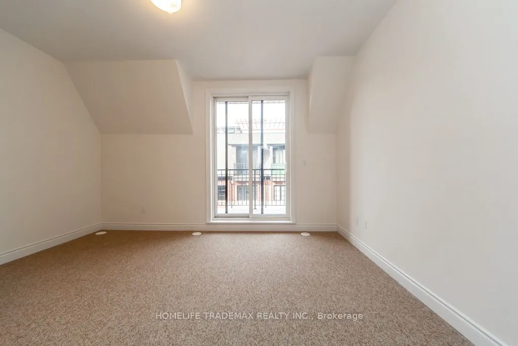 40 Lunar Cres Crescent, #70