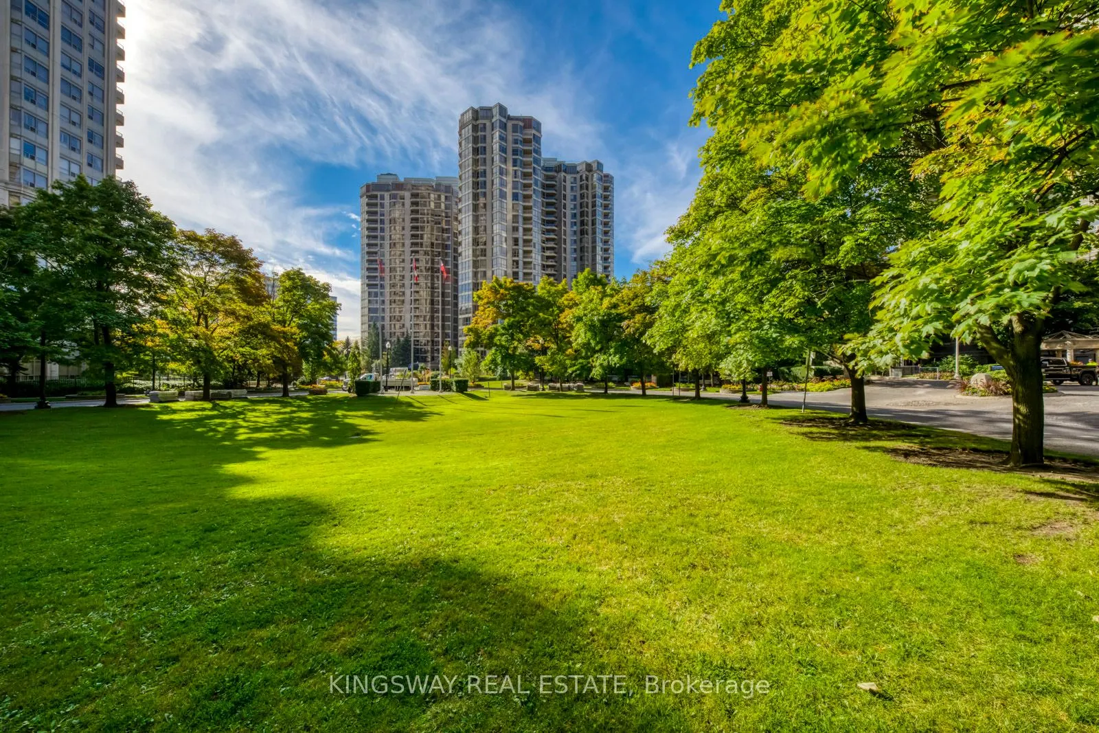 35 Kingsbridge Garden Circle, #708
