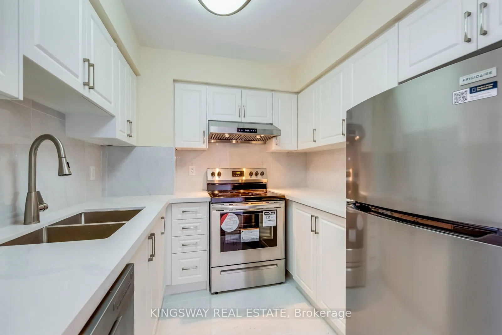 35 Kingsbridge Garden Circle, #708