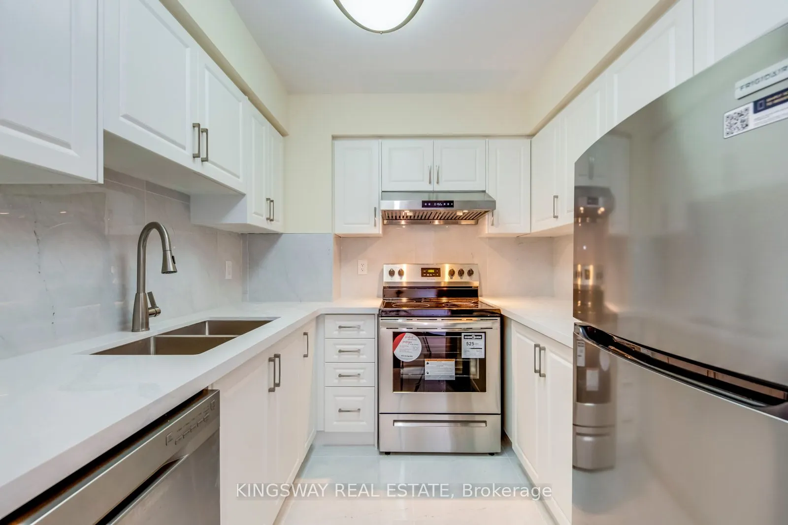 35 Kingsbridge Garden Circle, #708