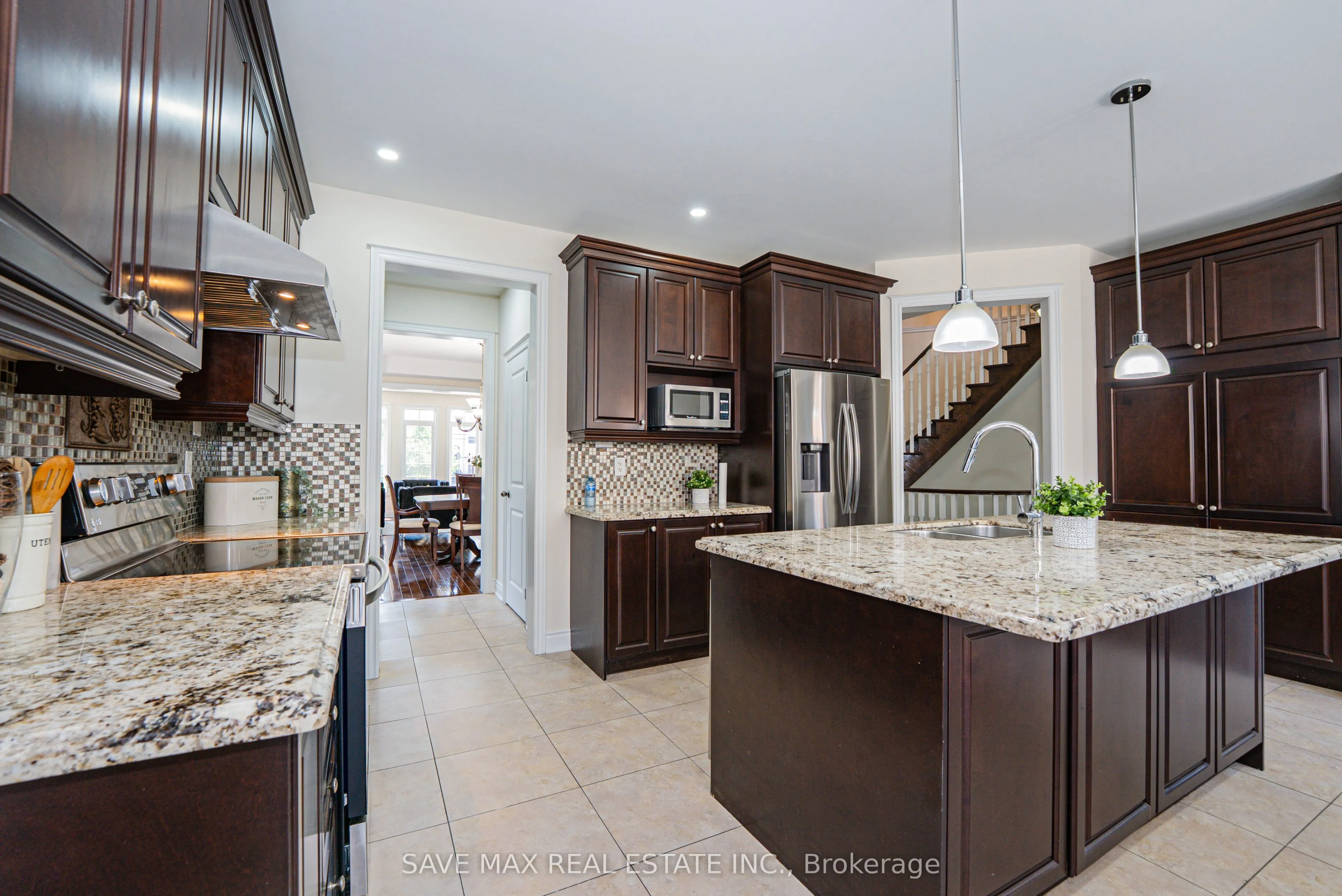 49 Scotchmere Crescent