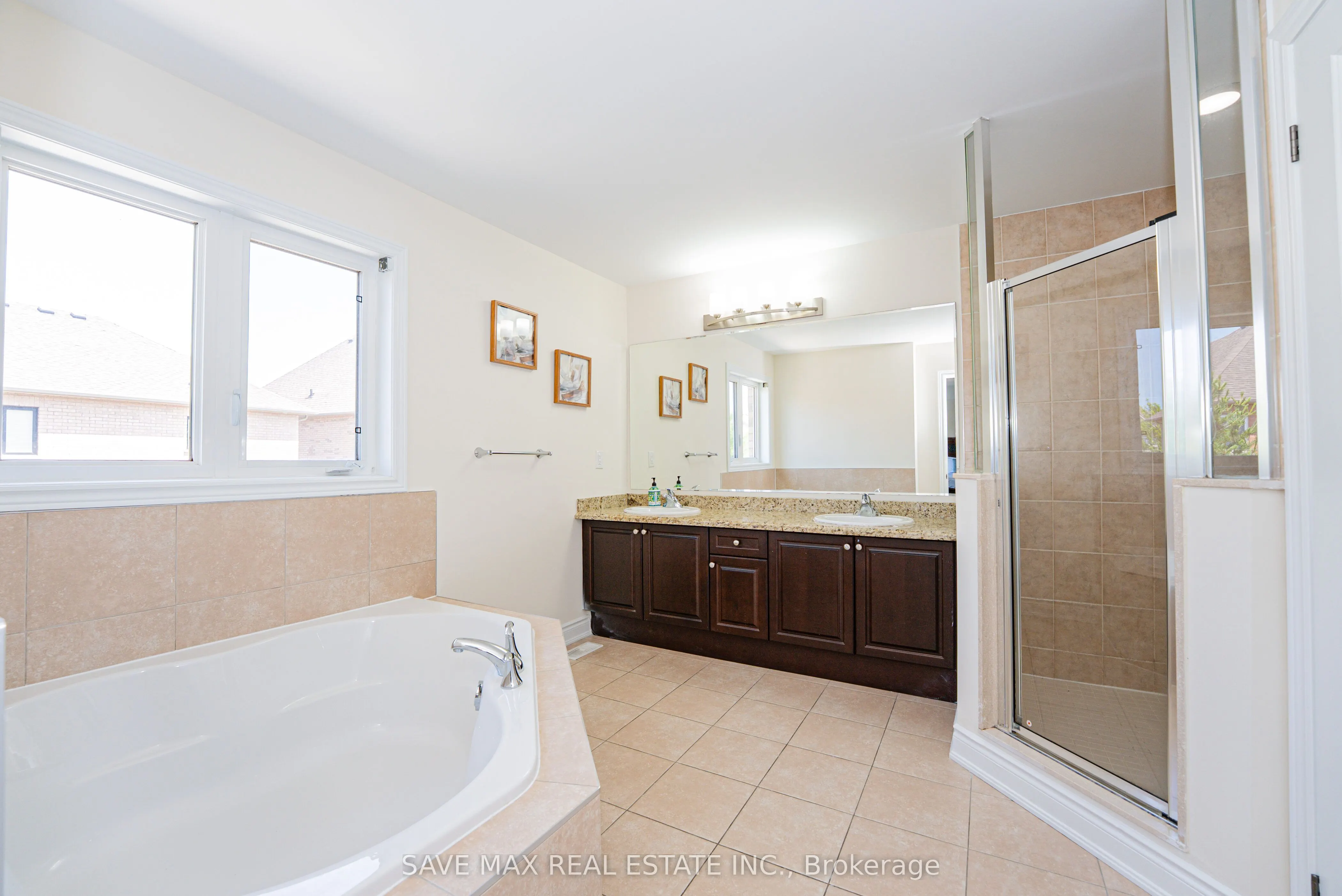 49 Scotchmere Crescent