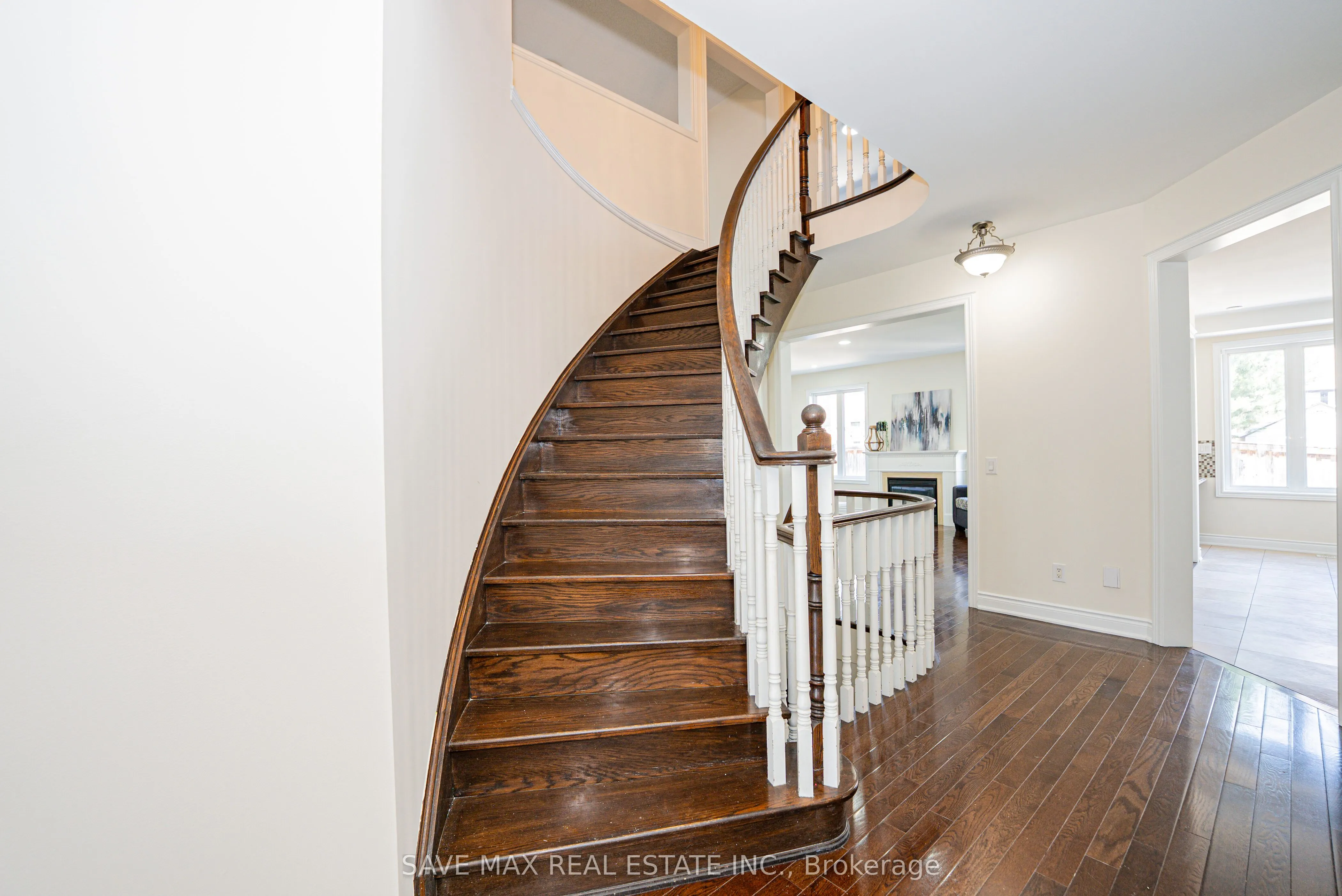 49 Scotchmere Crescent