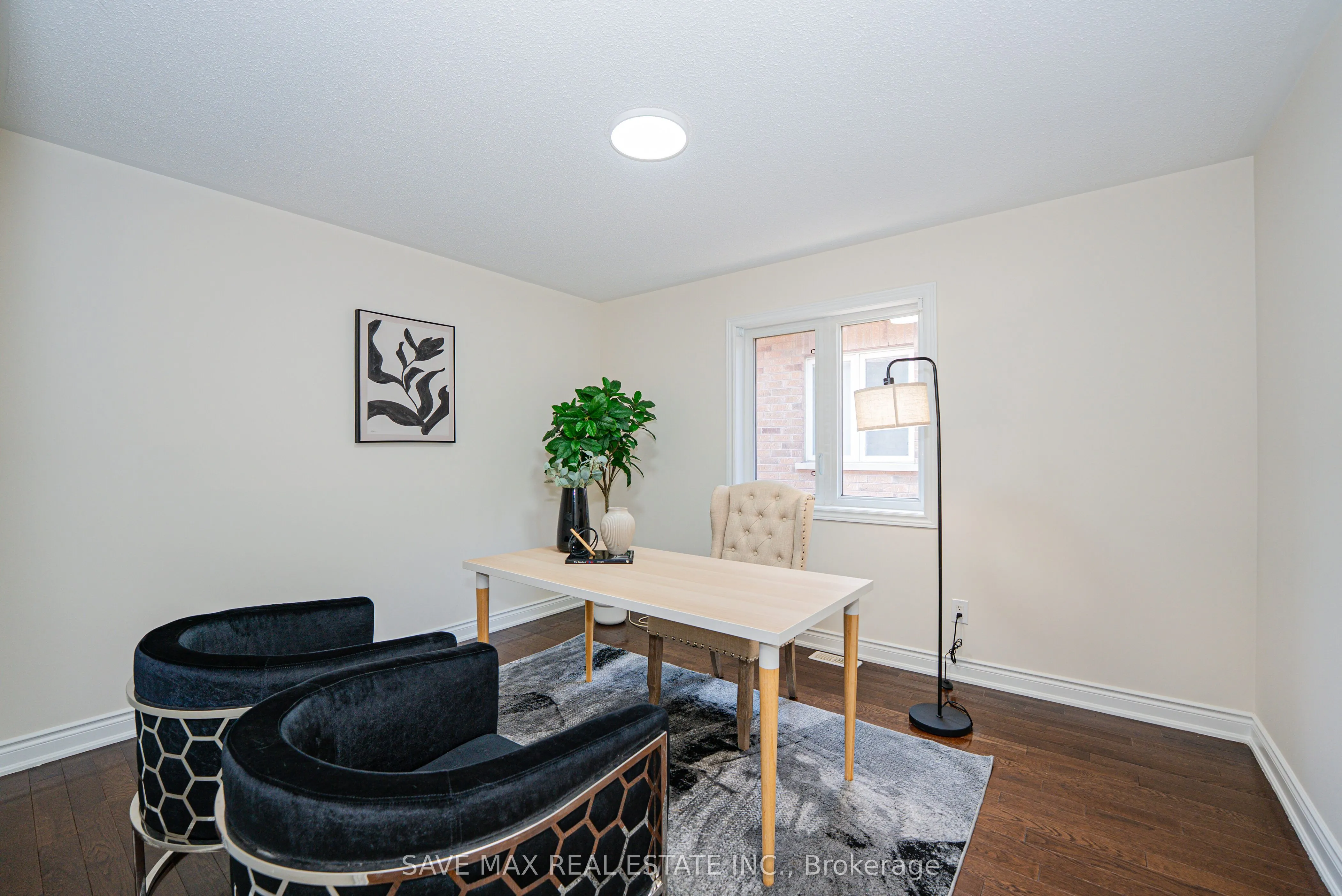 49 Scotchmere Crescent