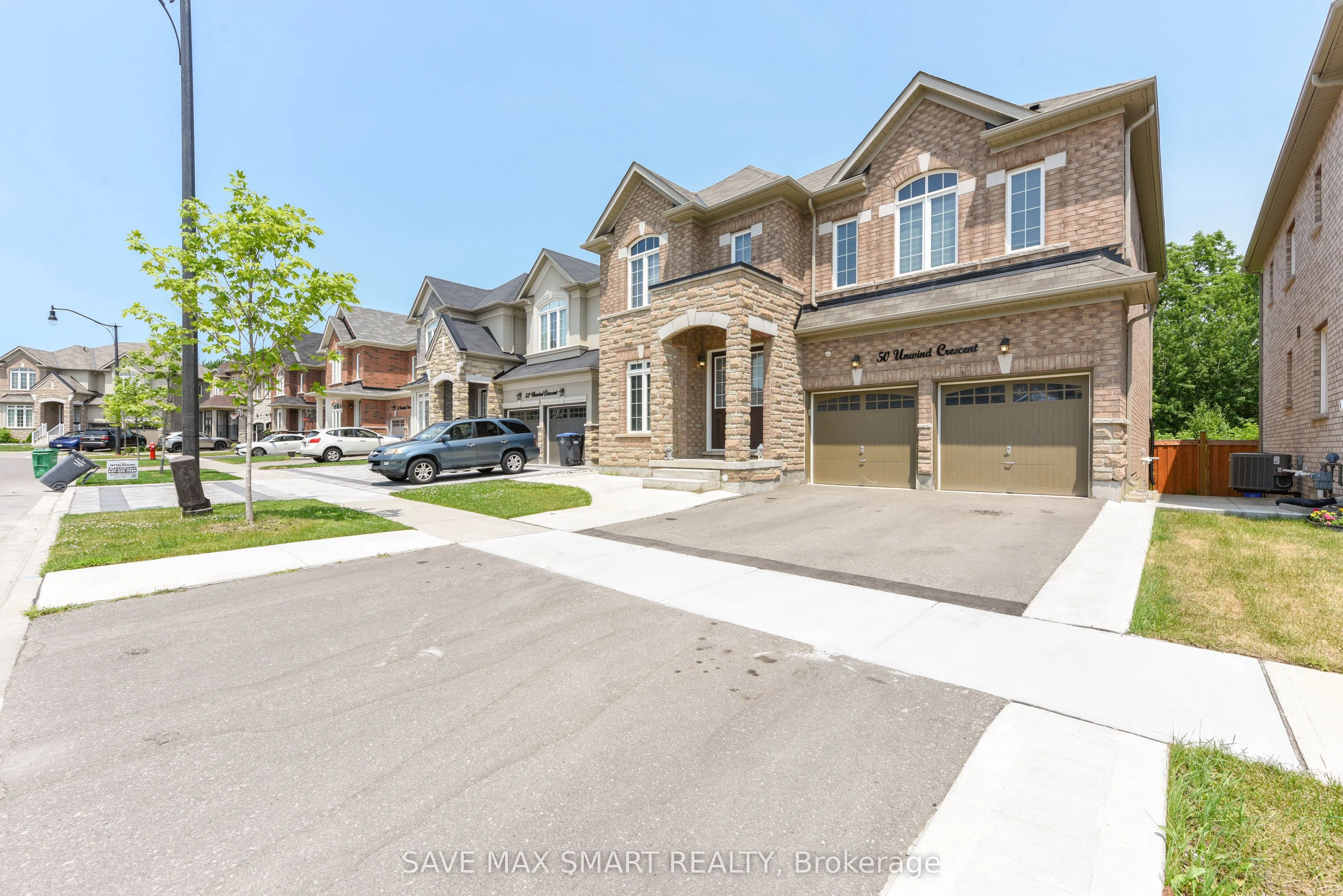 50 Unwind Crescent