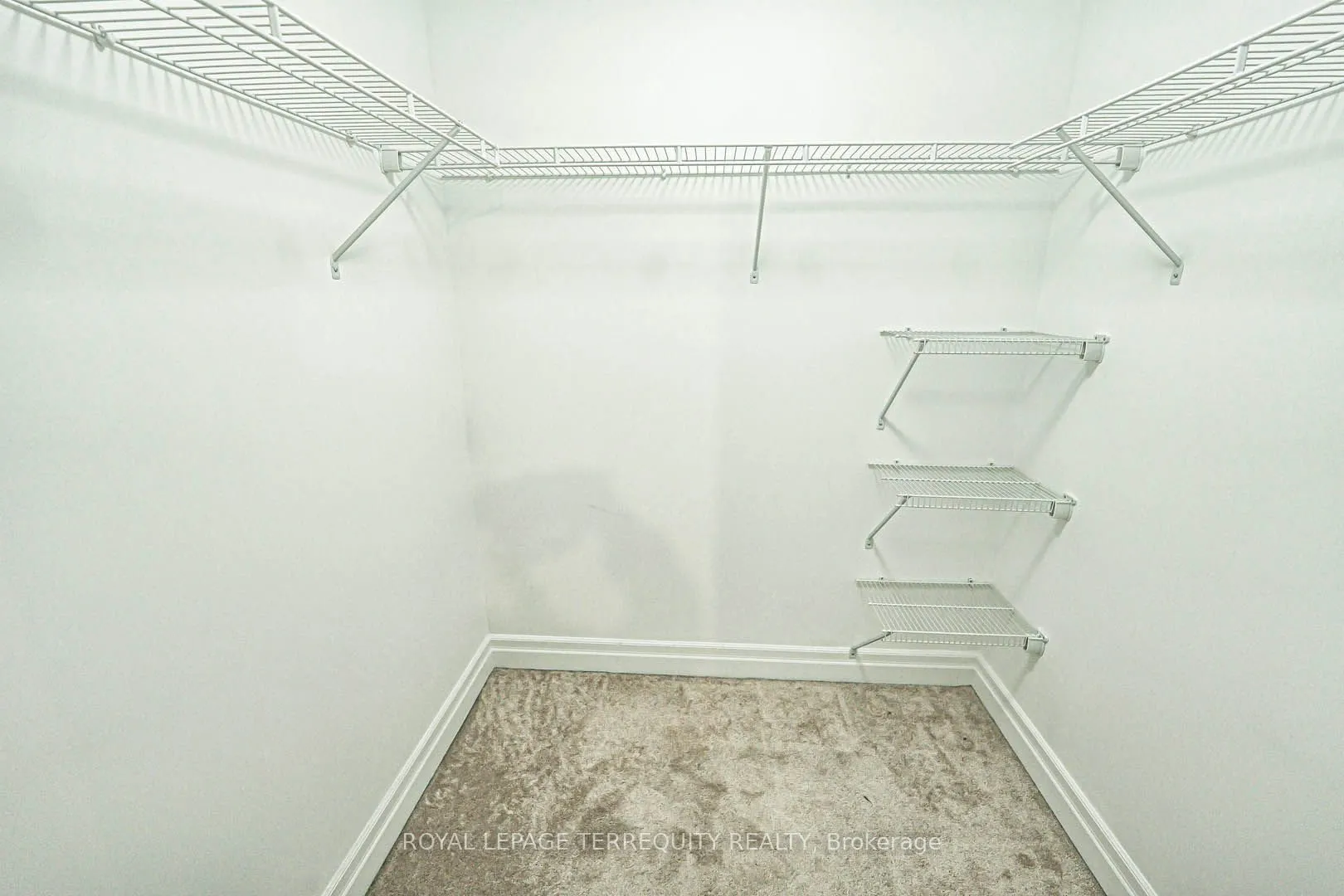 15 Sousa Mendes Street, #402
