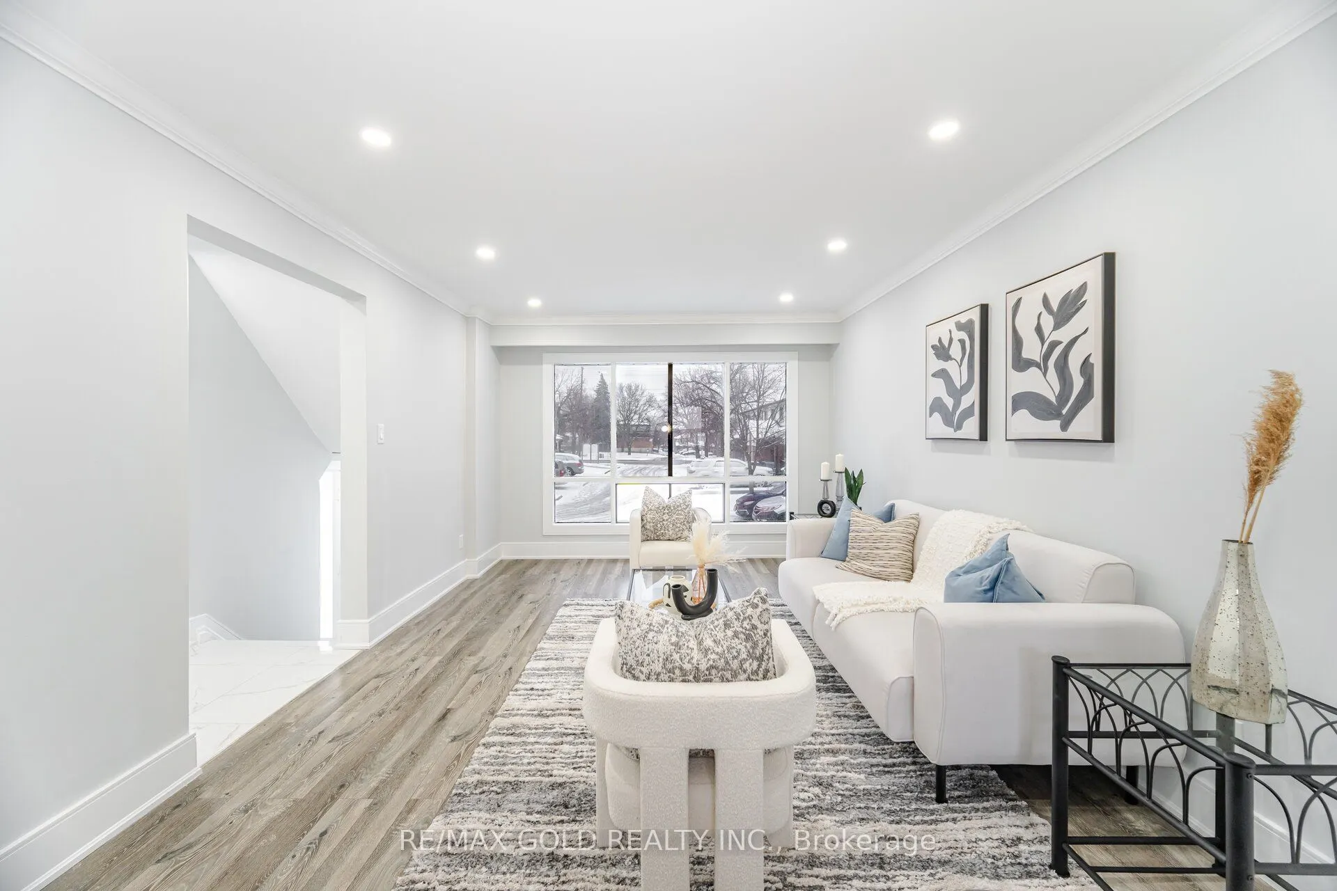 7500 Goreway Drive, #62