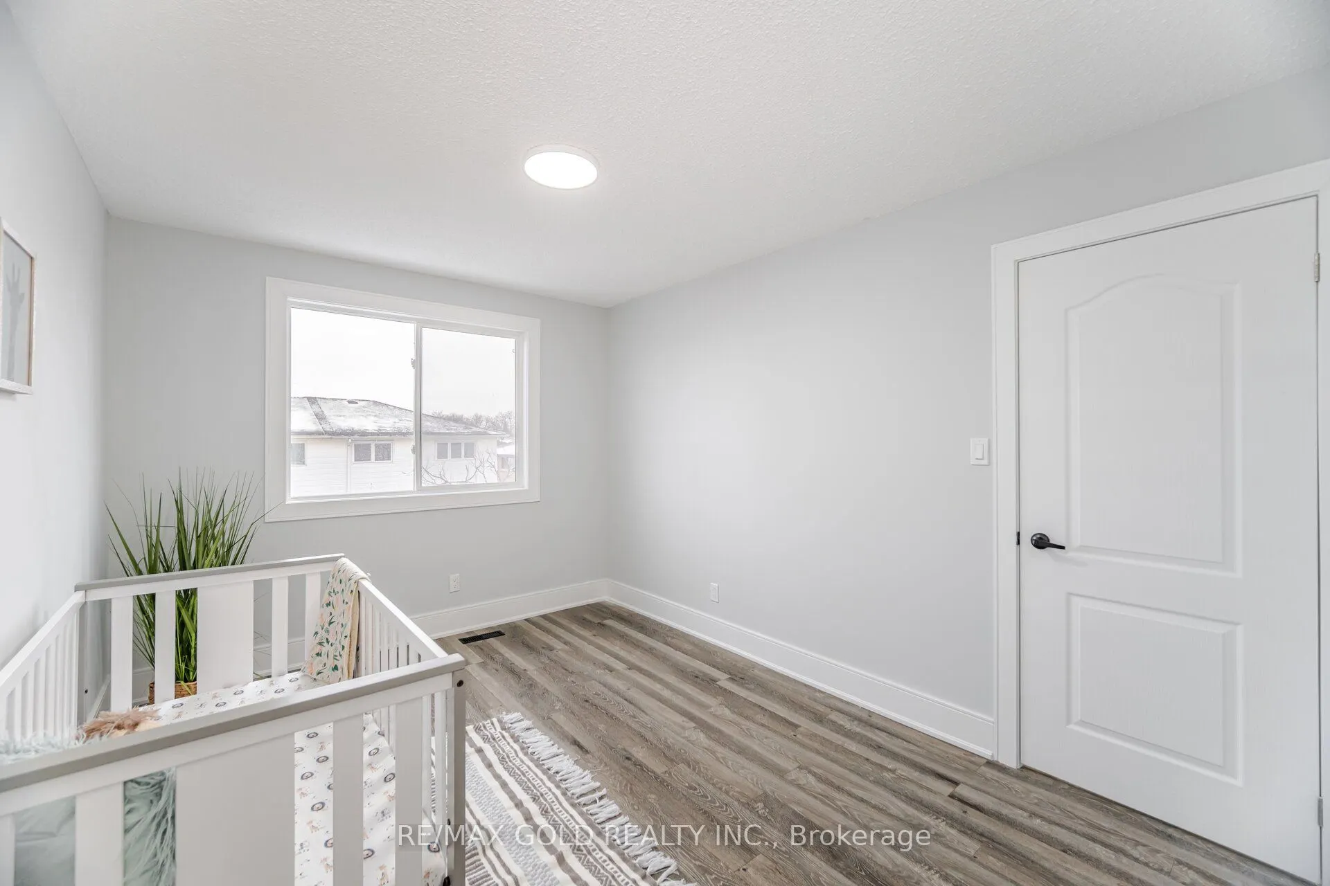 7500 Goreway Drive, #62