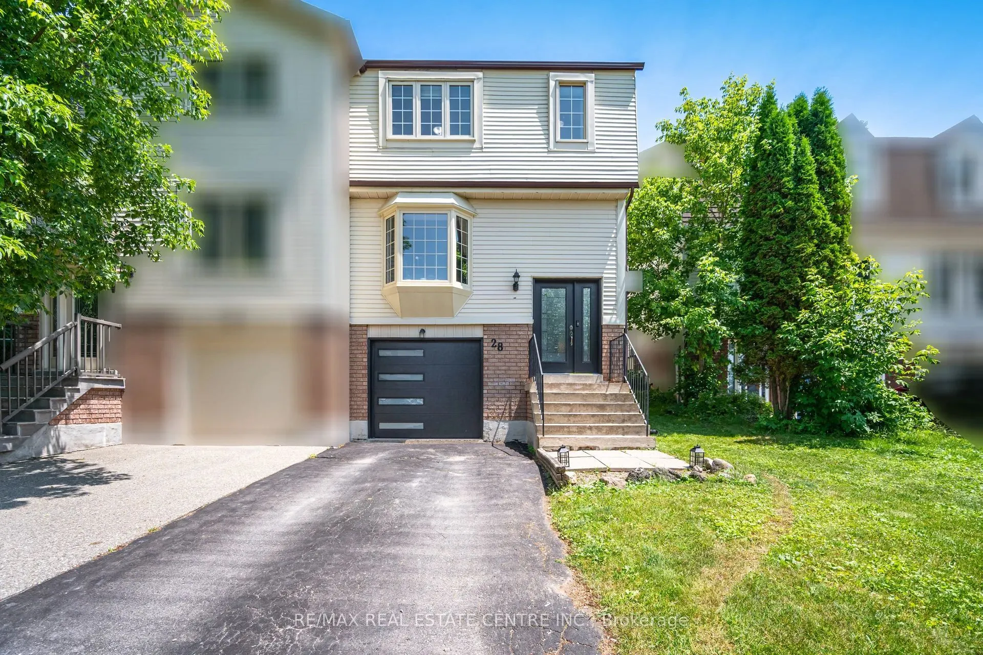 28 Lakeview Court