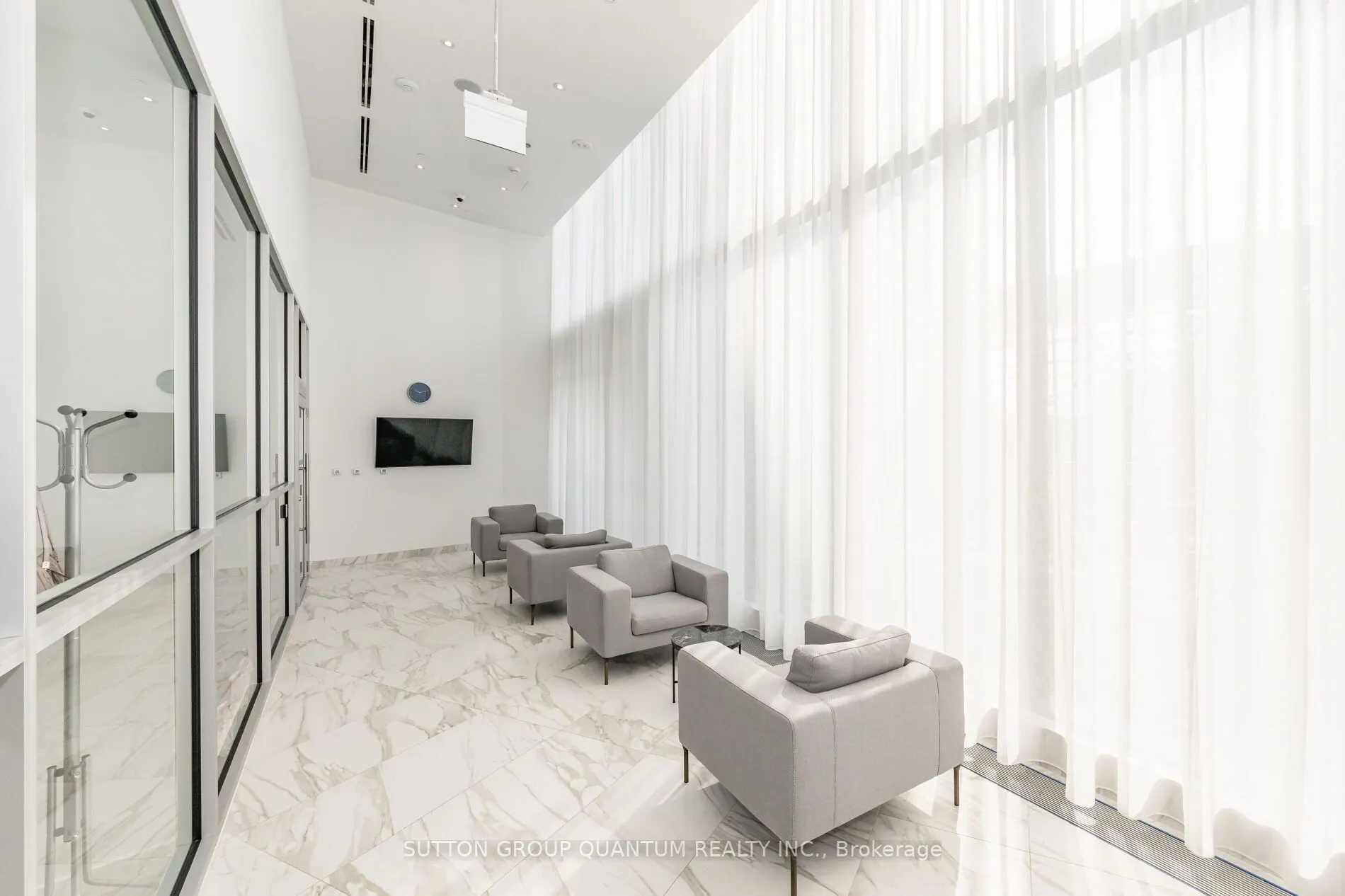 3883 Quartz Road, #3203