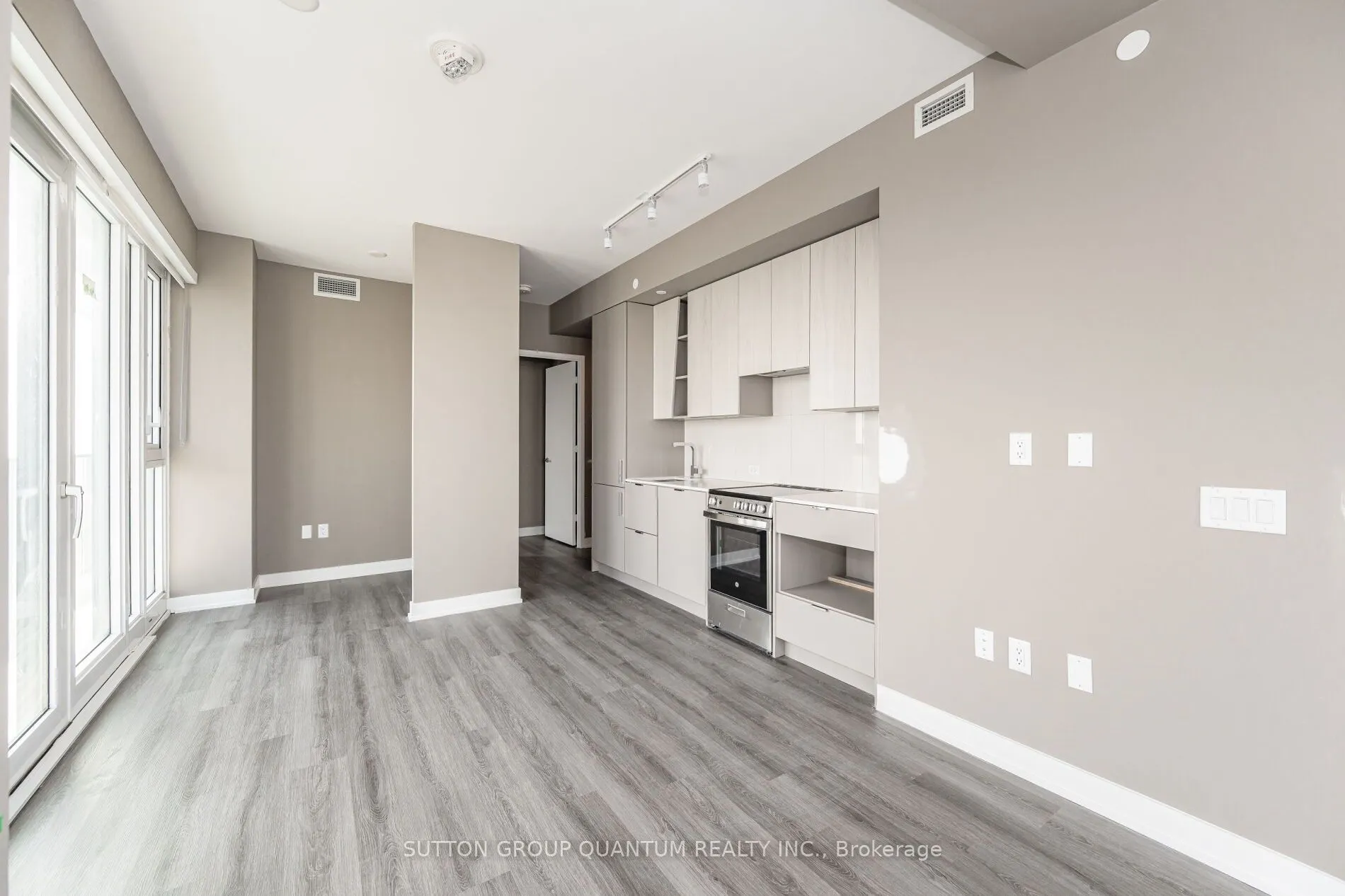3883 Quartz Road, #3203