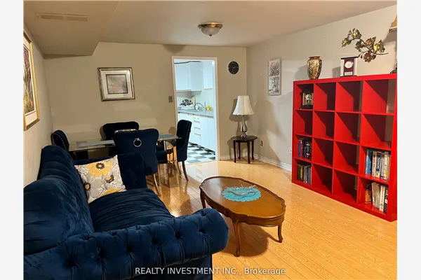 5770 Prairie Circle