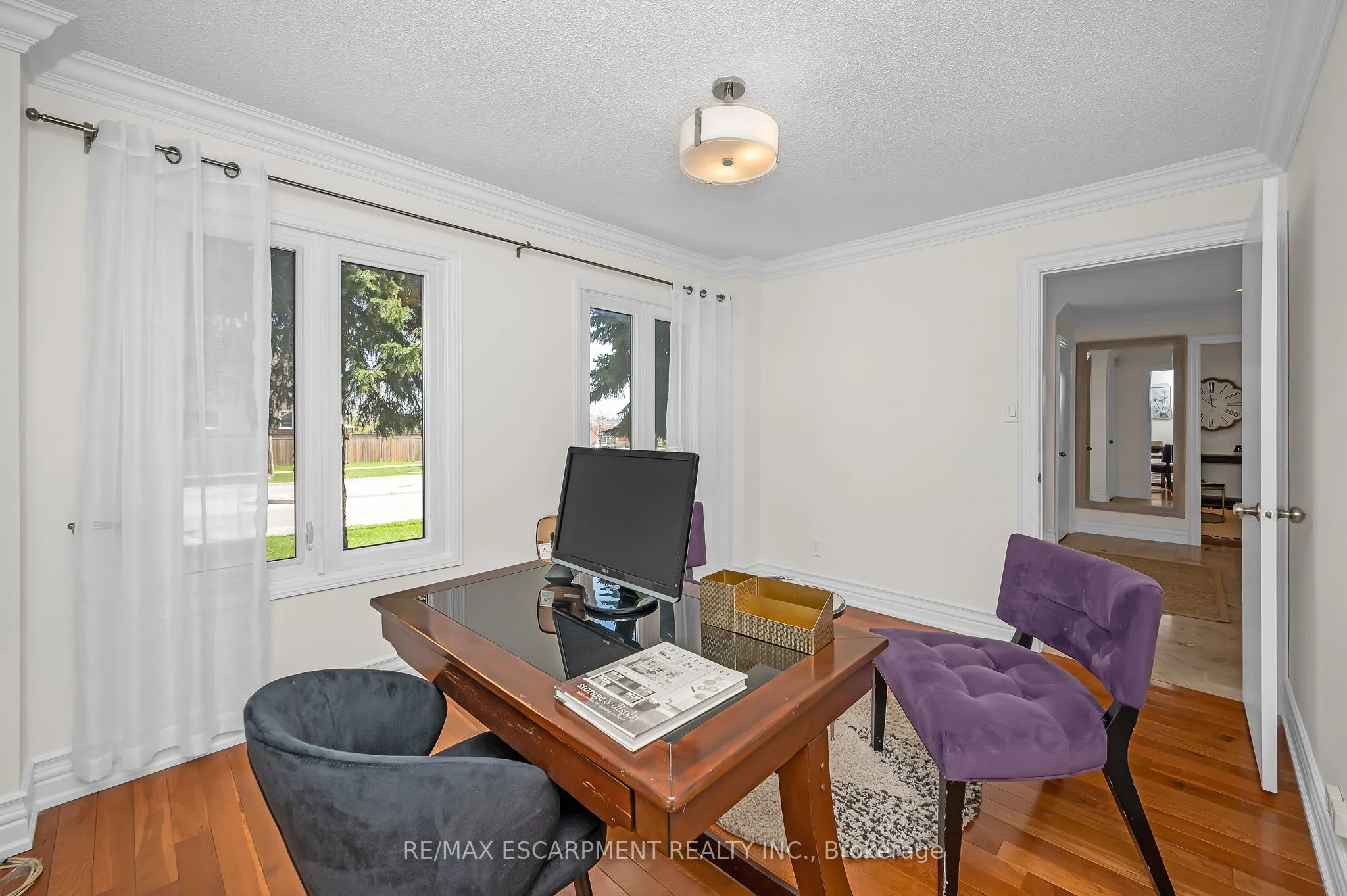 2728 Guilford Crescent