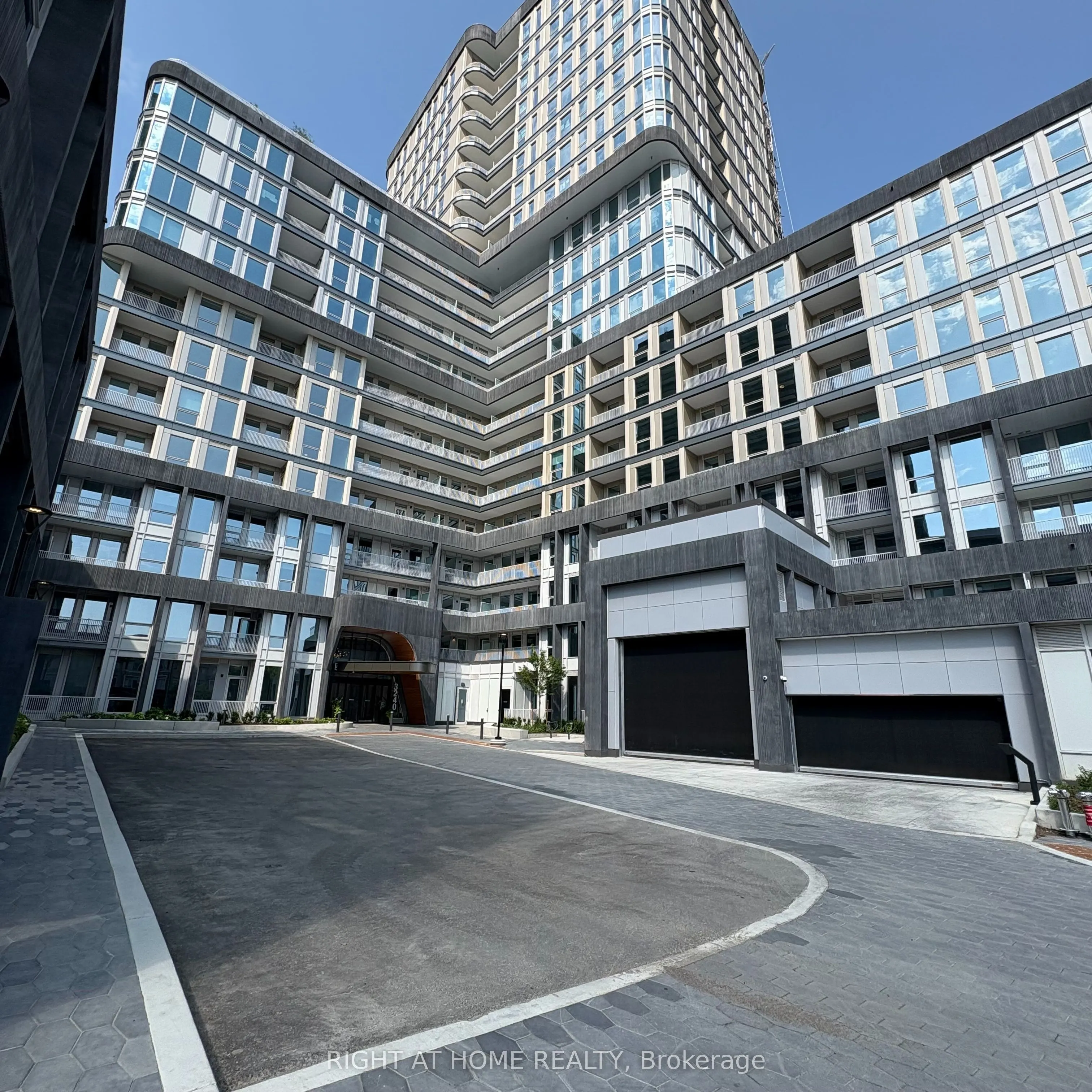 3240 William Coltson Avenue, #430