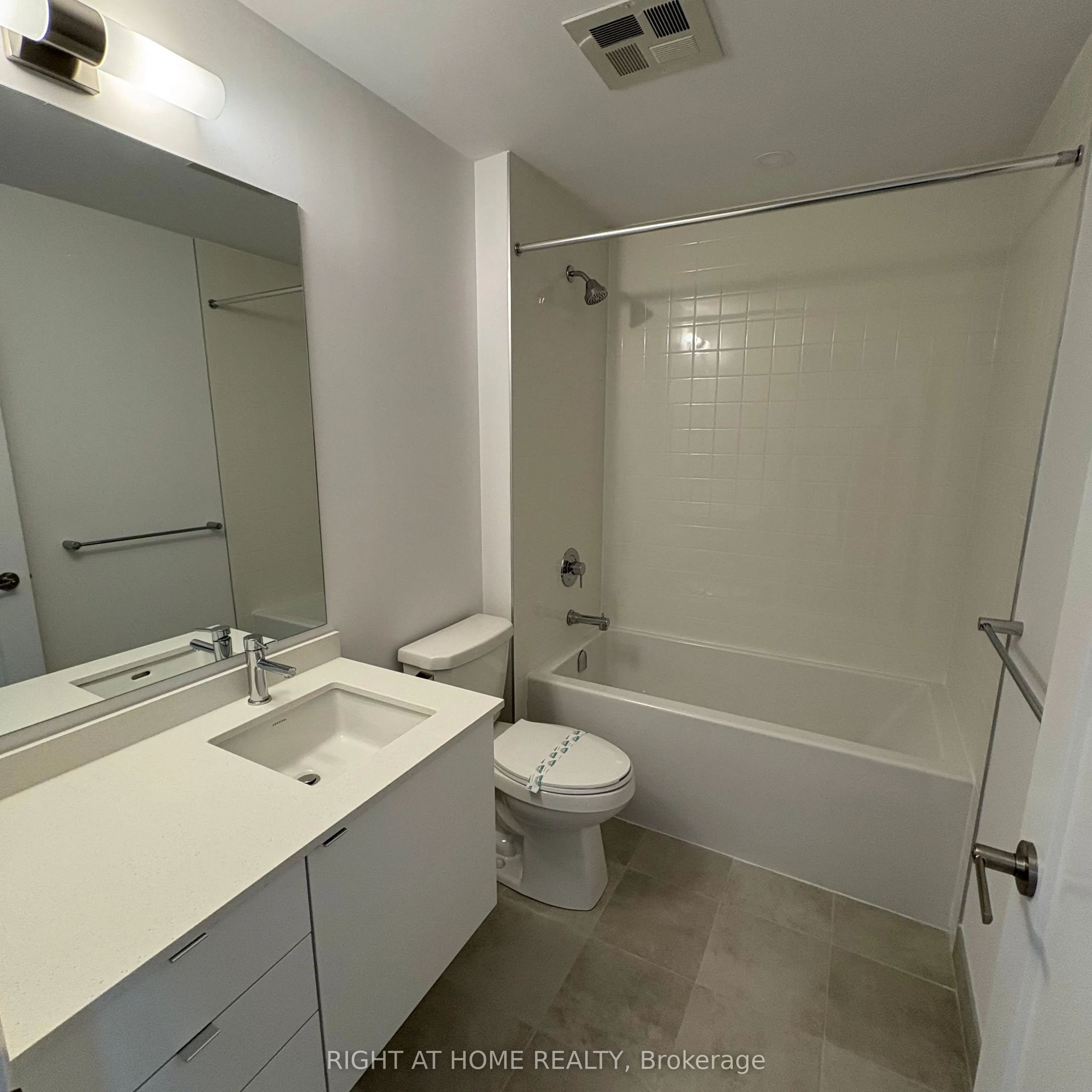3240 William Coltson Avenue, #430