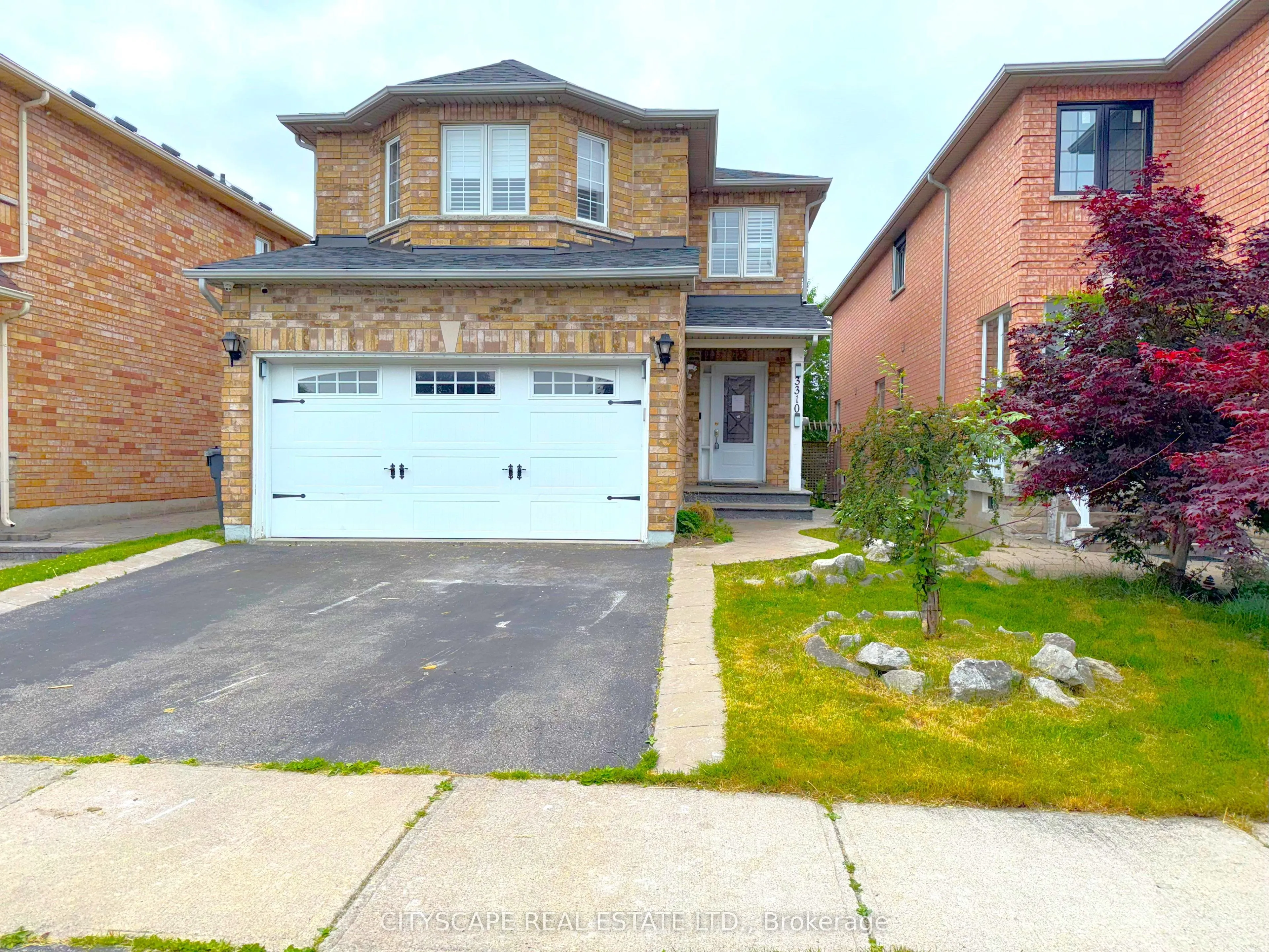 3310 Crimson King Circle