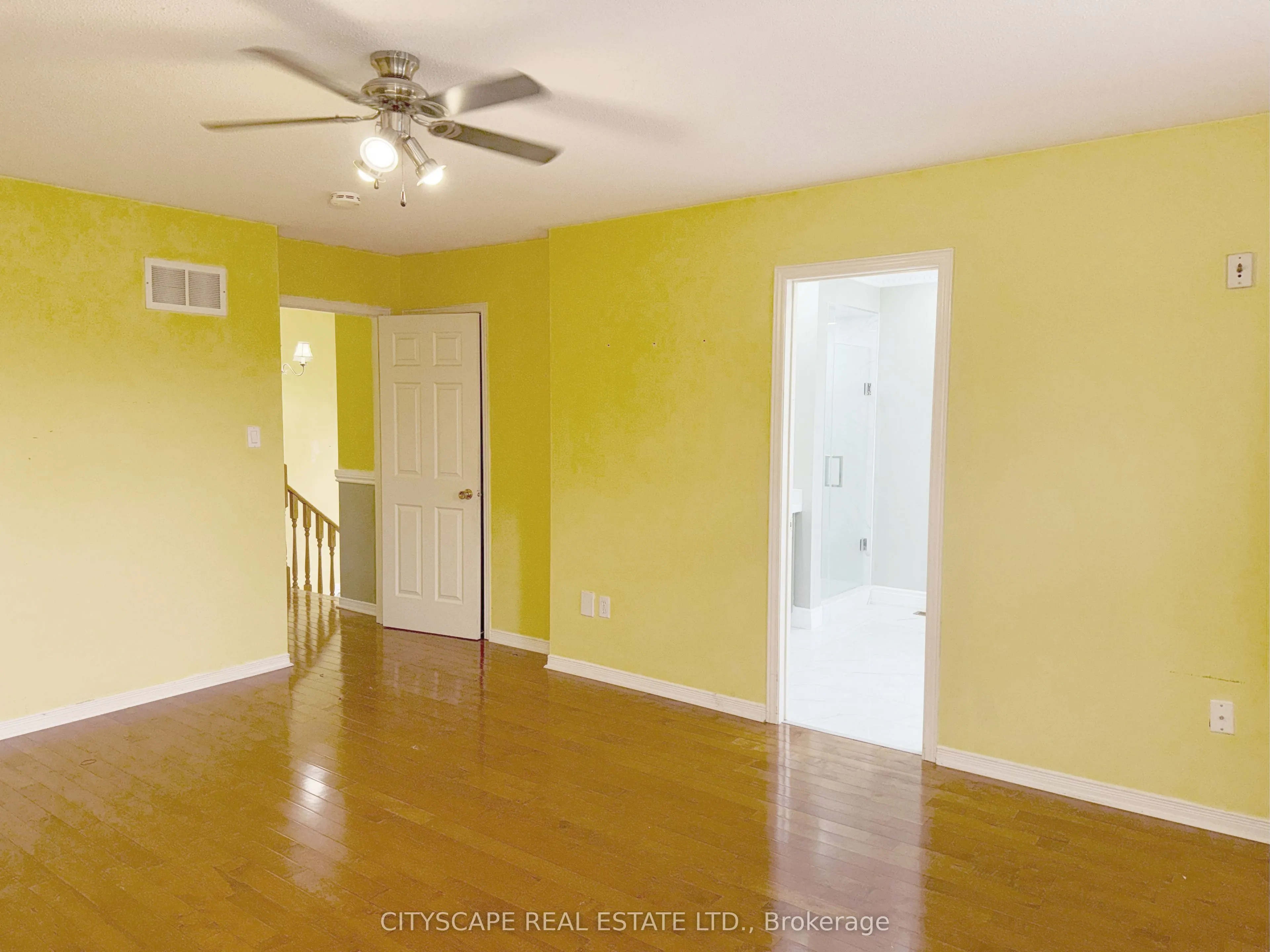 3310 Crimson King Circle