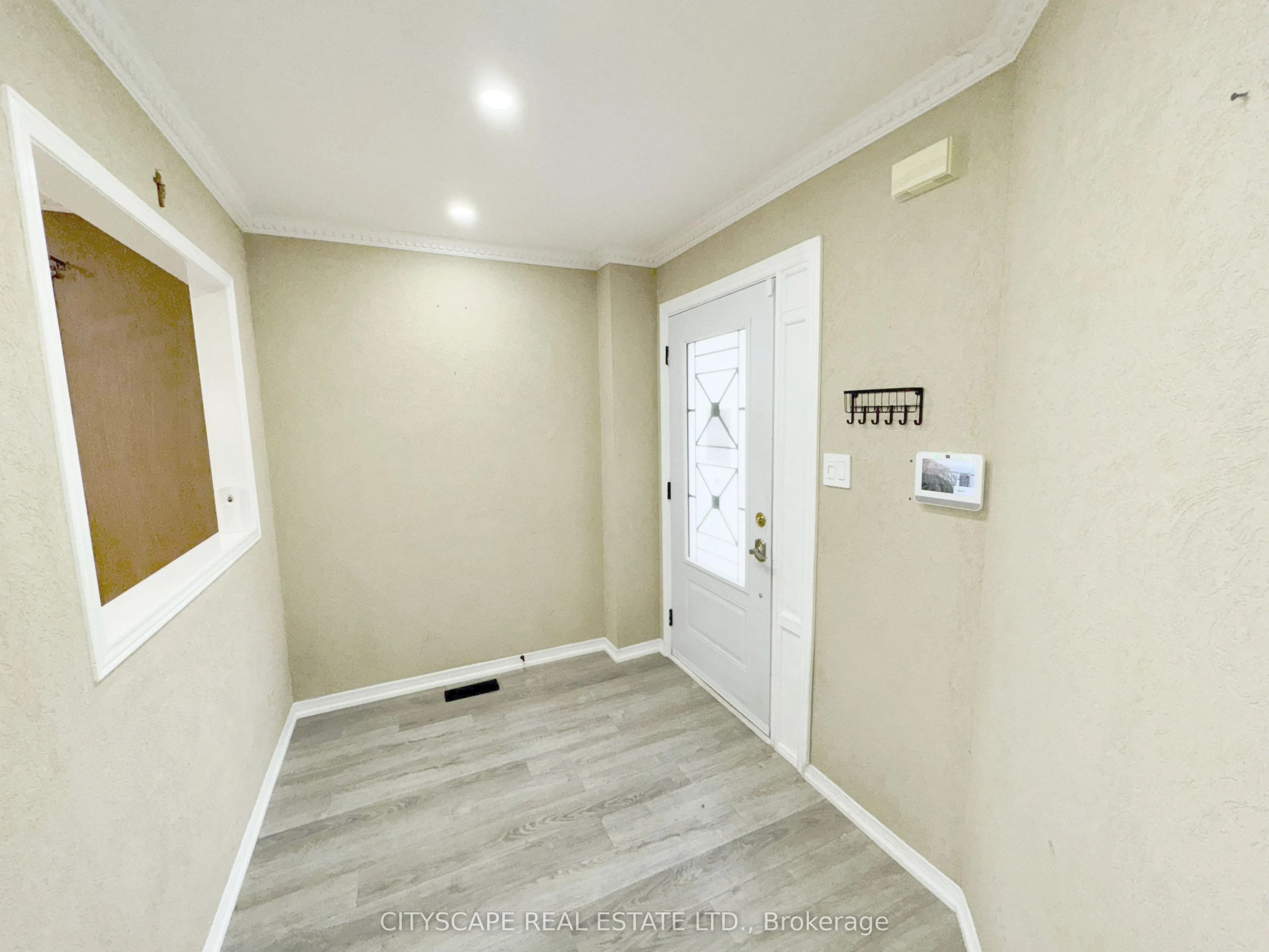 3310 Crimson King Circle