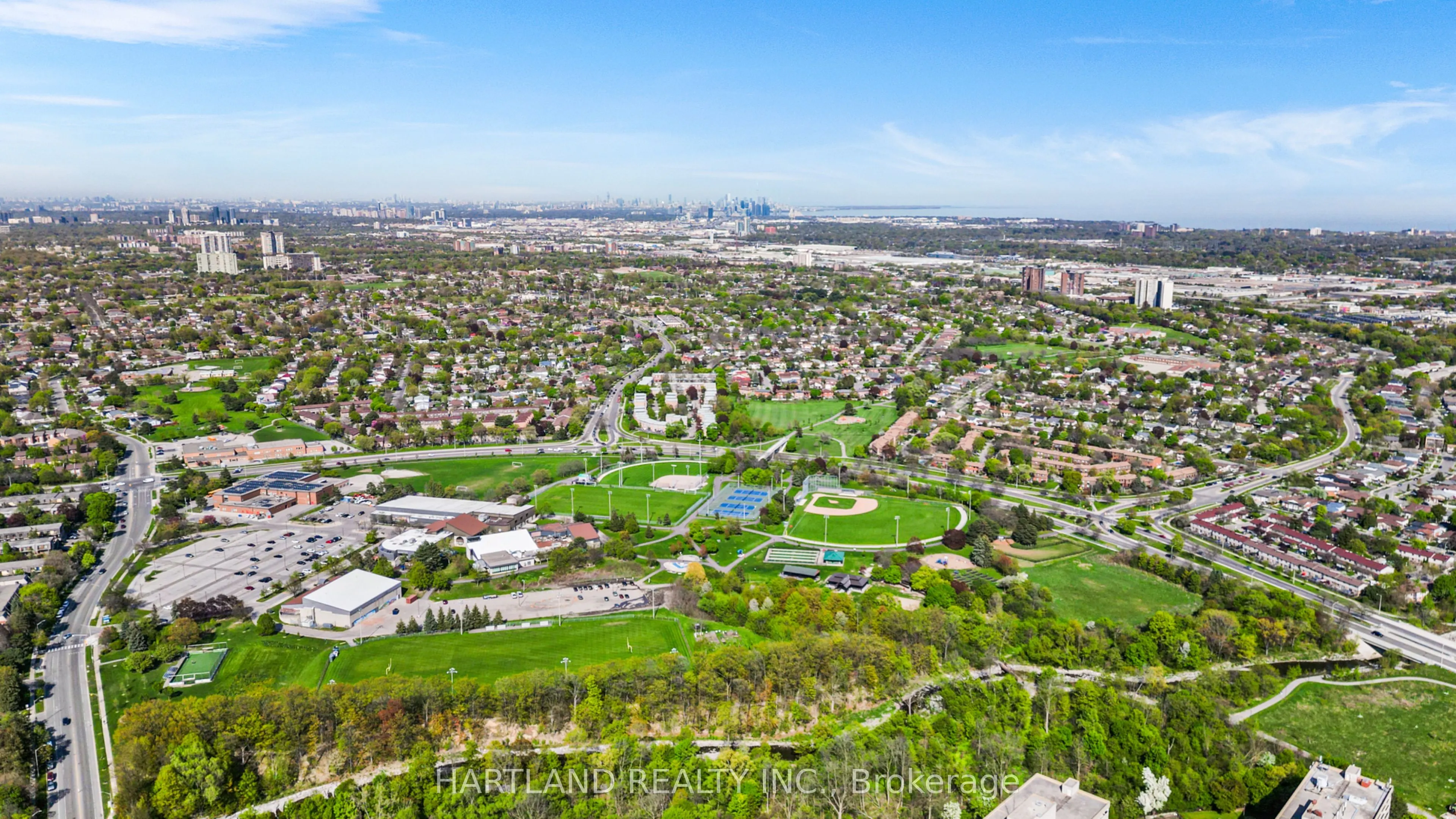 3504 Hurontario Street, #2701