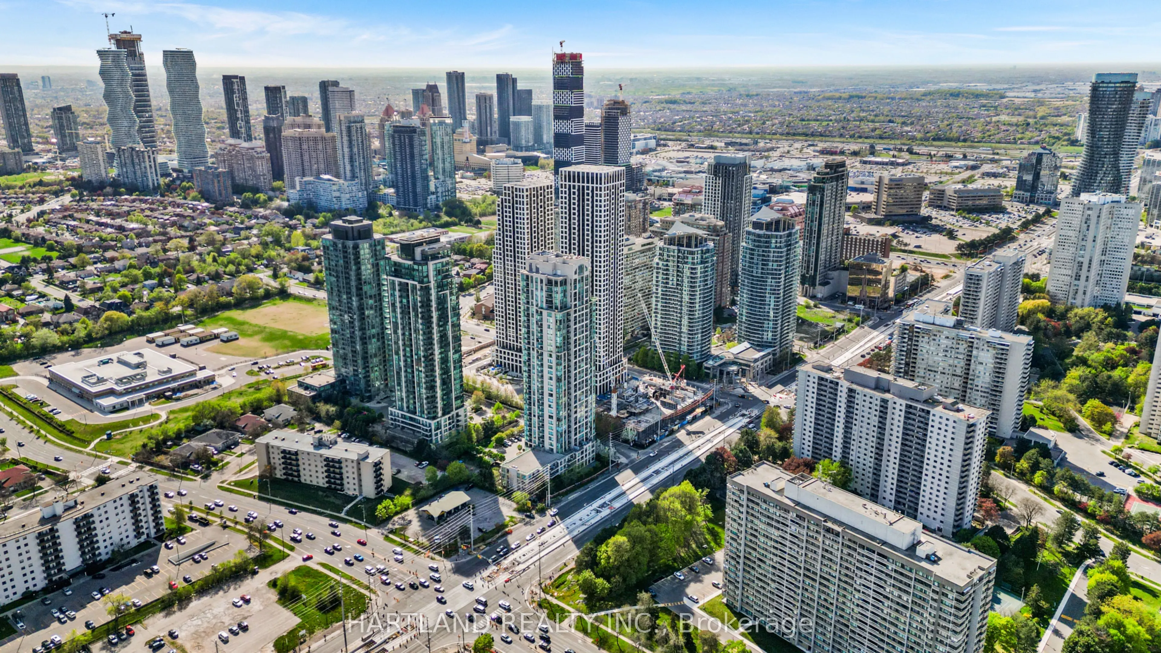 3504 Hurontario Street, #2701