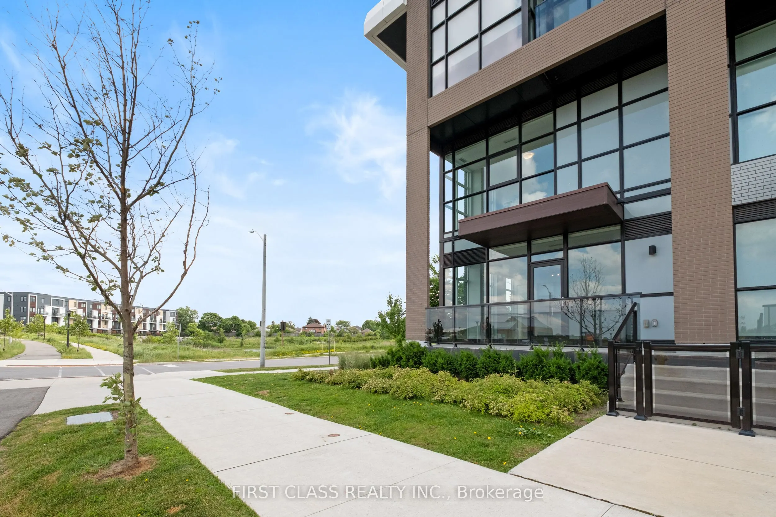60 George Butchart Drive, #107