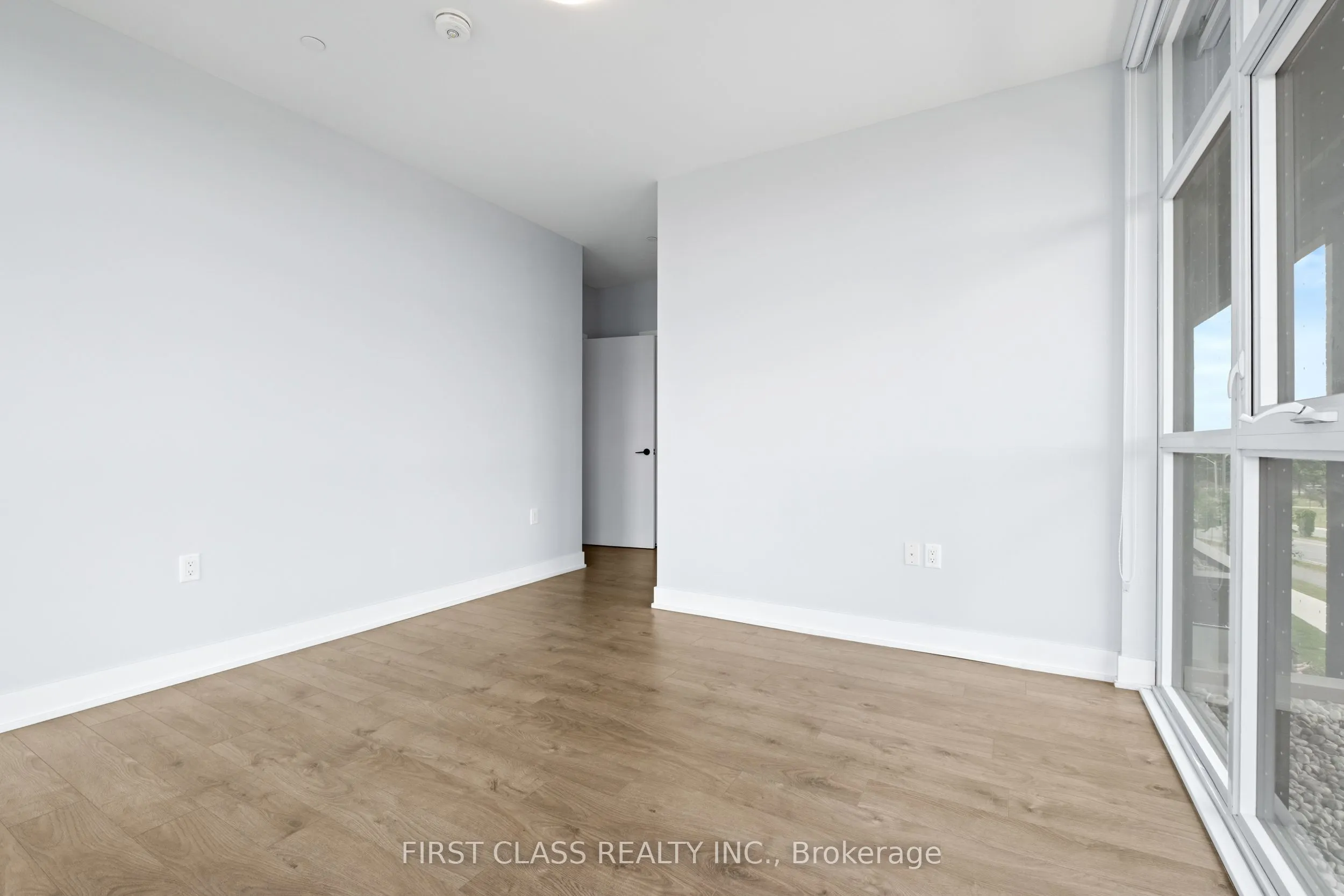 60 George Butchart Drive, #107