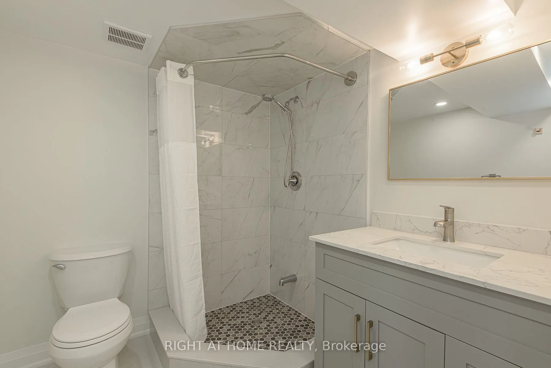 15 Hale Drive, #Basement