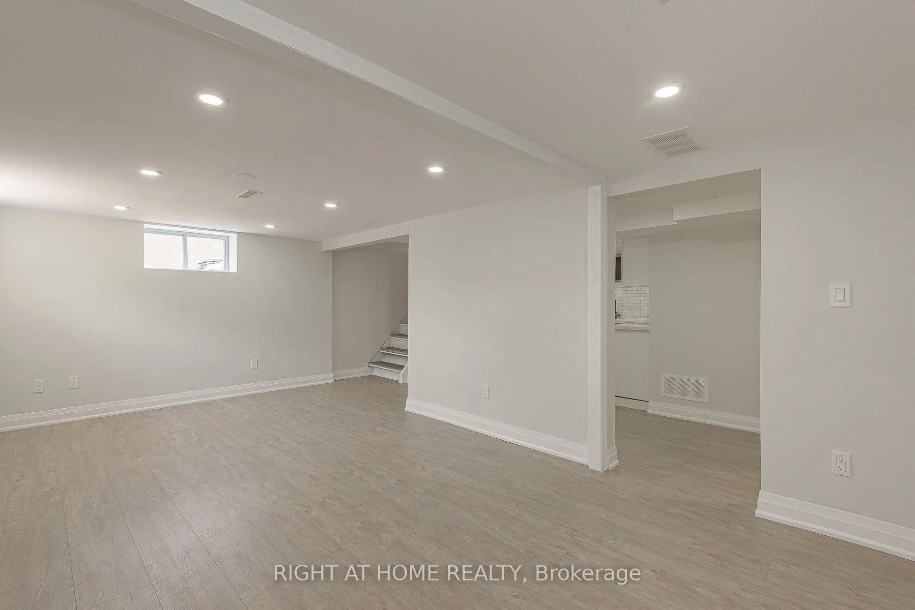 15 Hale Drive, #Basement