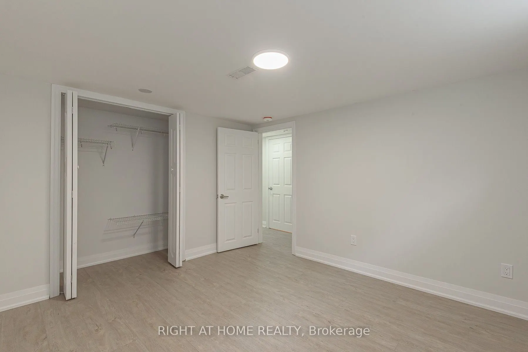 15 Hale Drive, #Basement