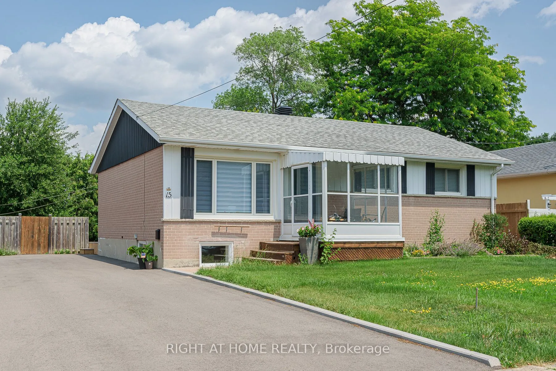 15 Hale Drive, #Basement