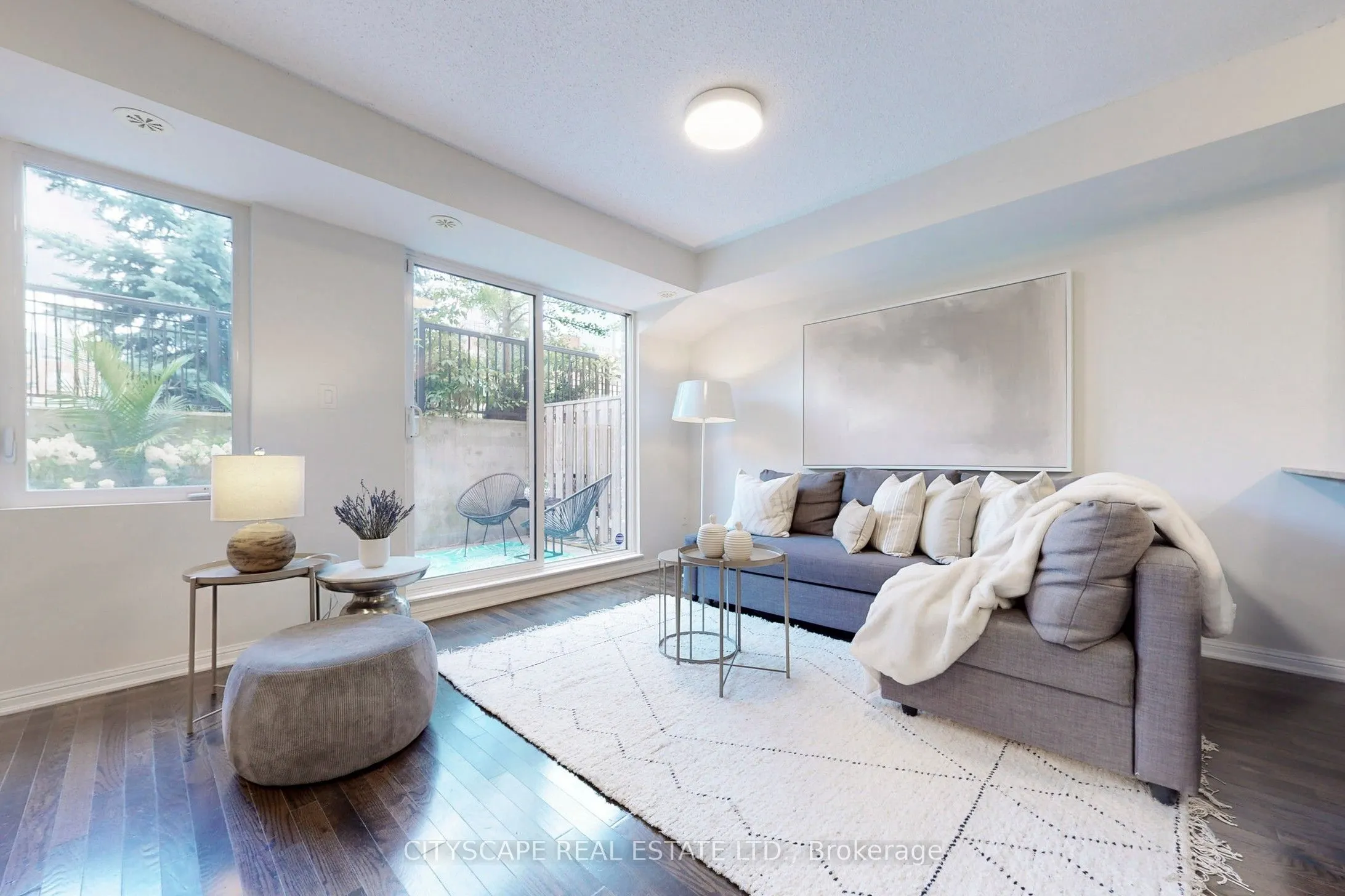 10 Foundry Avenue, #135