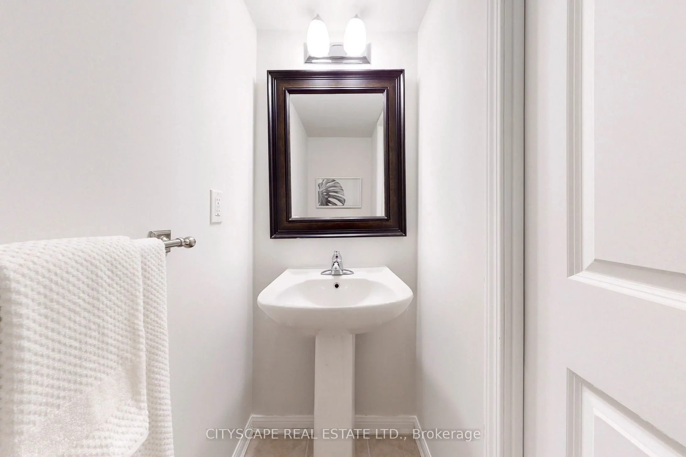 10 Foundry Avenue, #135