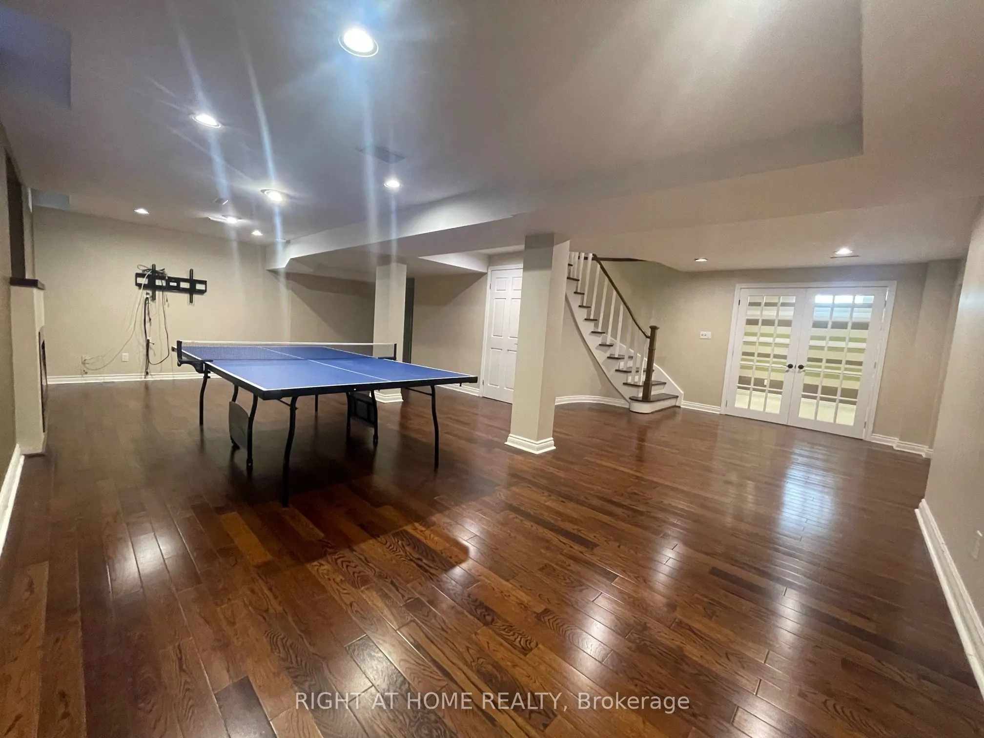 1299 Windrush Drive