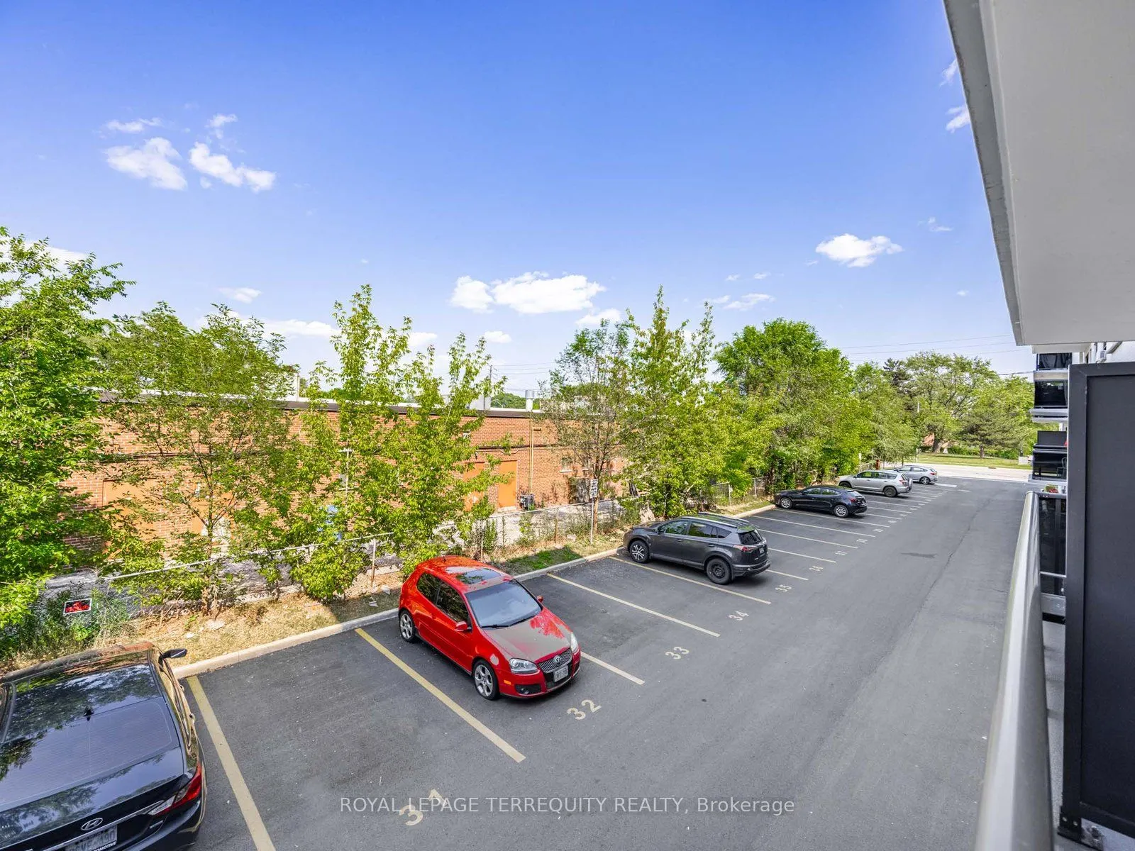 2411 New Street, #205