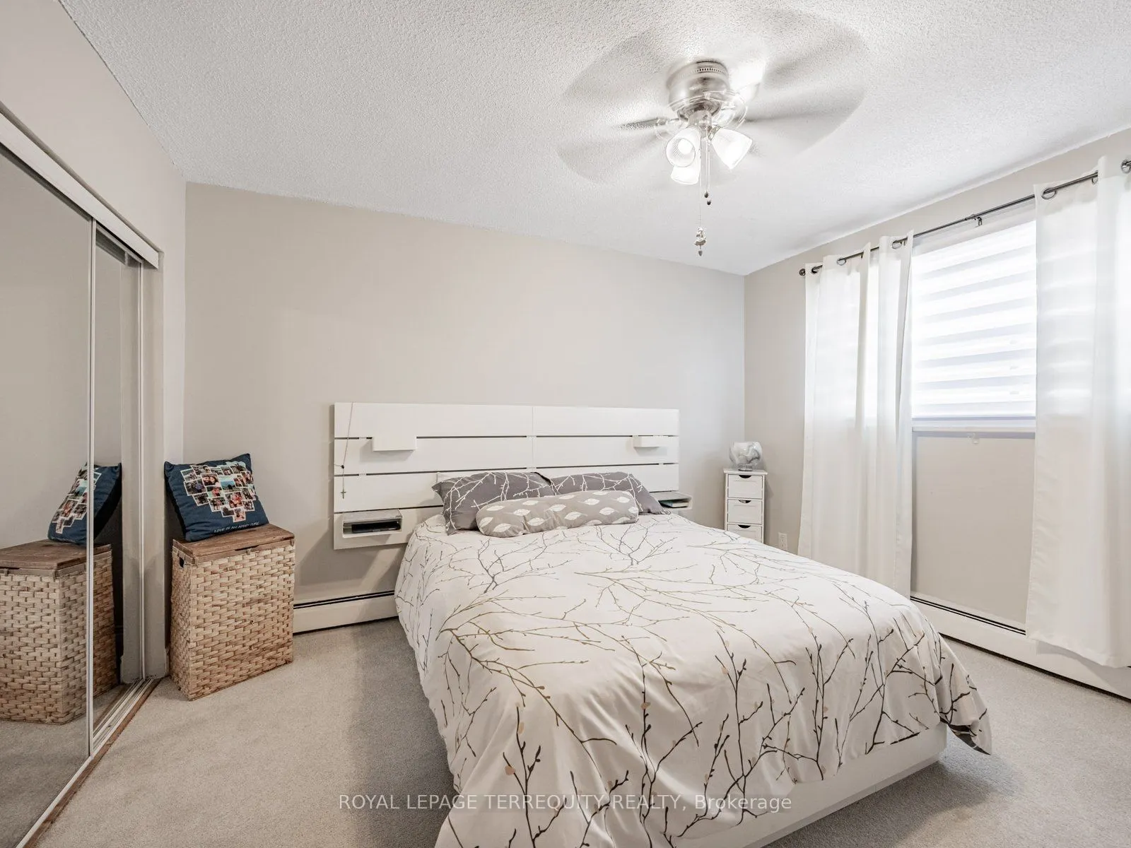 2411 New Street, #205
