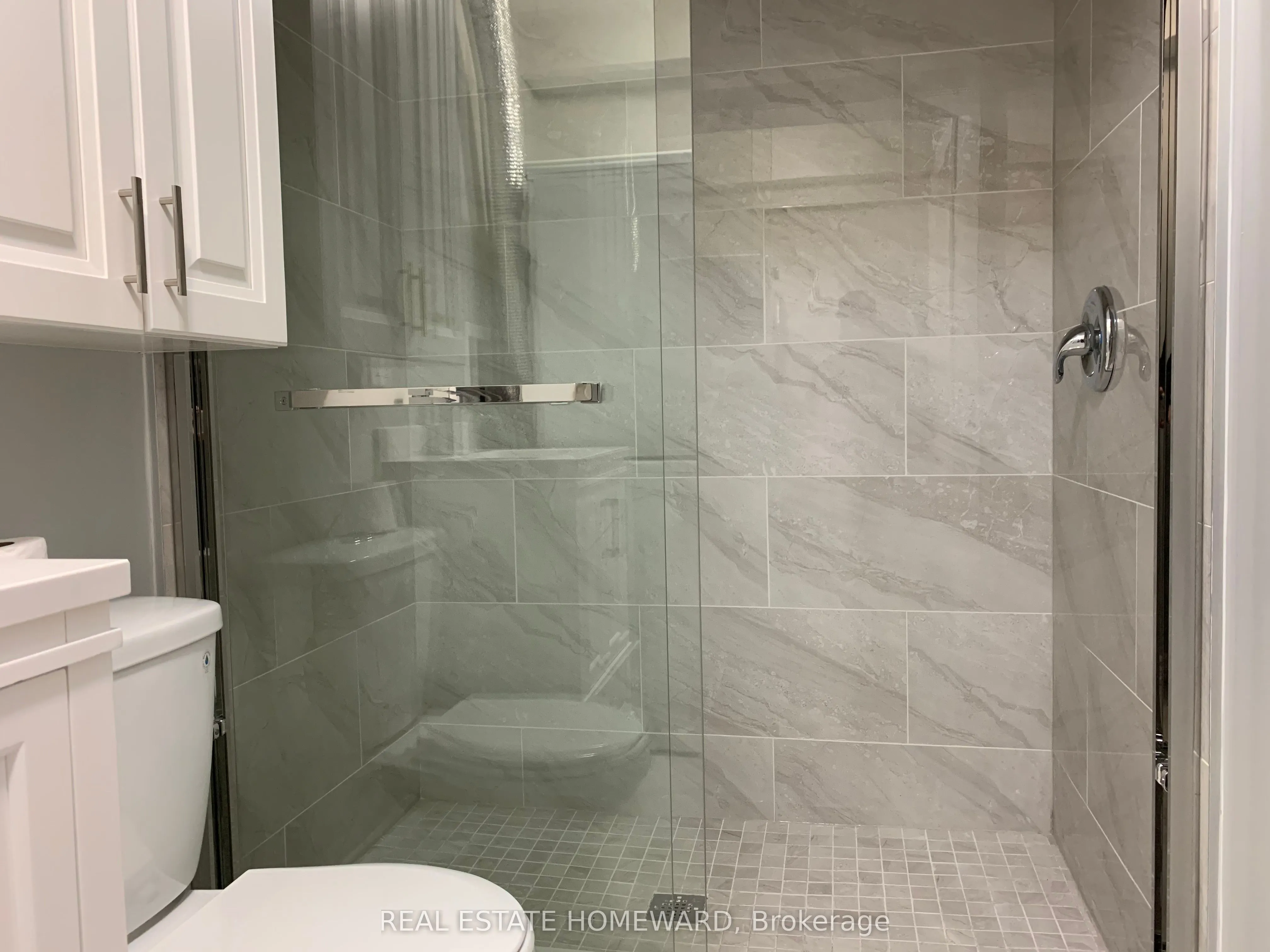 3341 Verhoeven Drive, #Ground & Bsmt