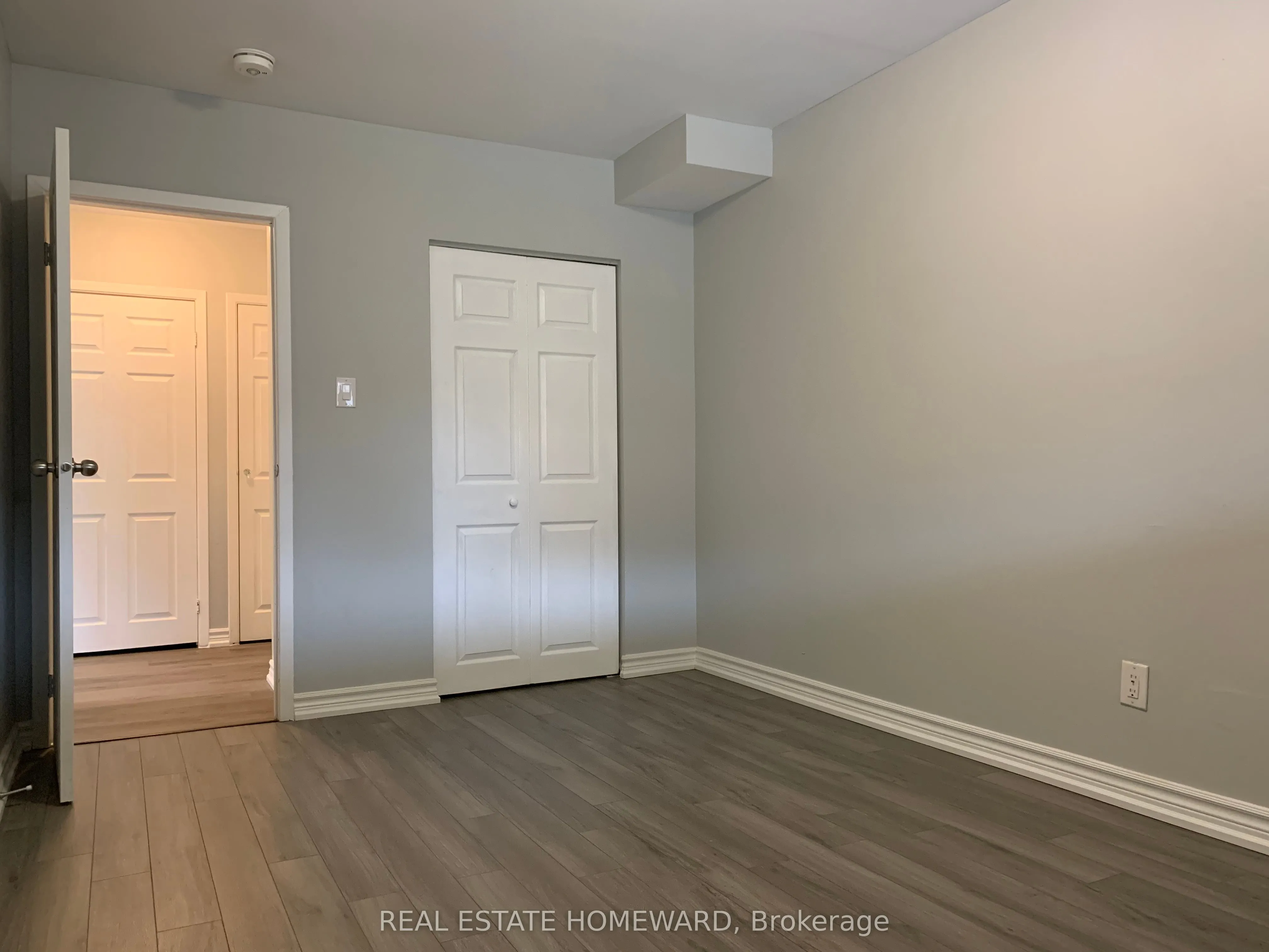3341 Verhoeven Drive, #Ground & Bsmt