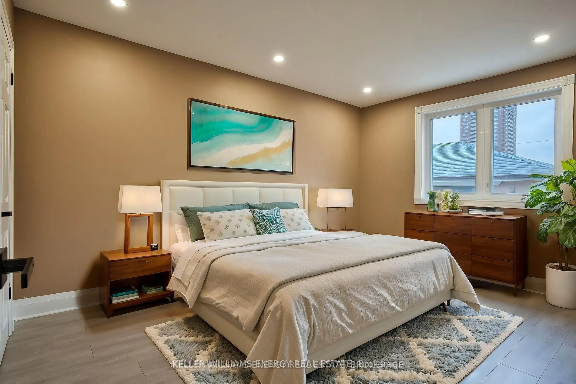 21 Neames Crescent