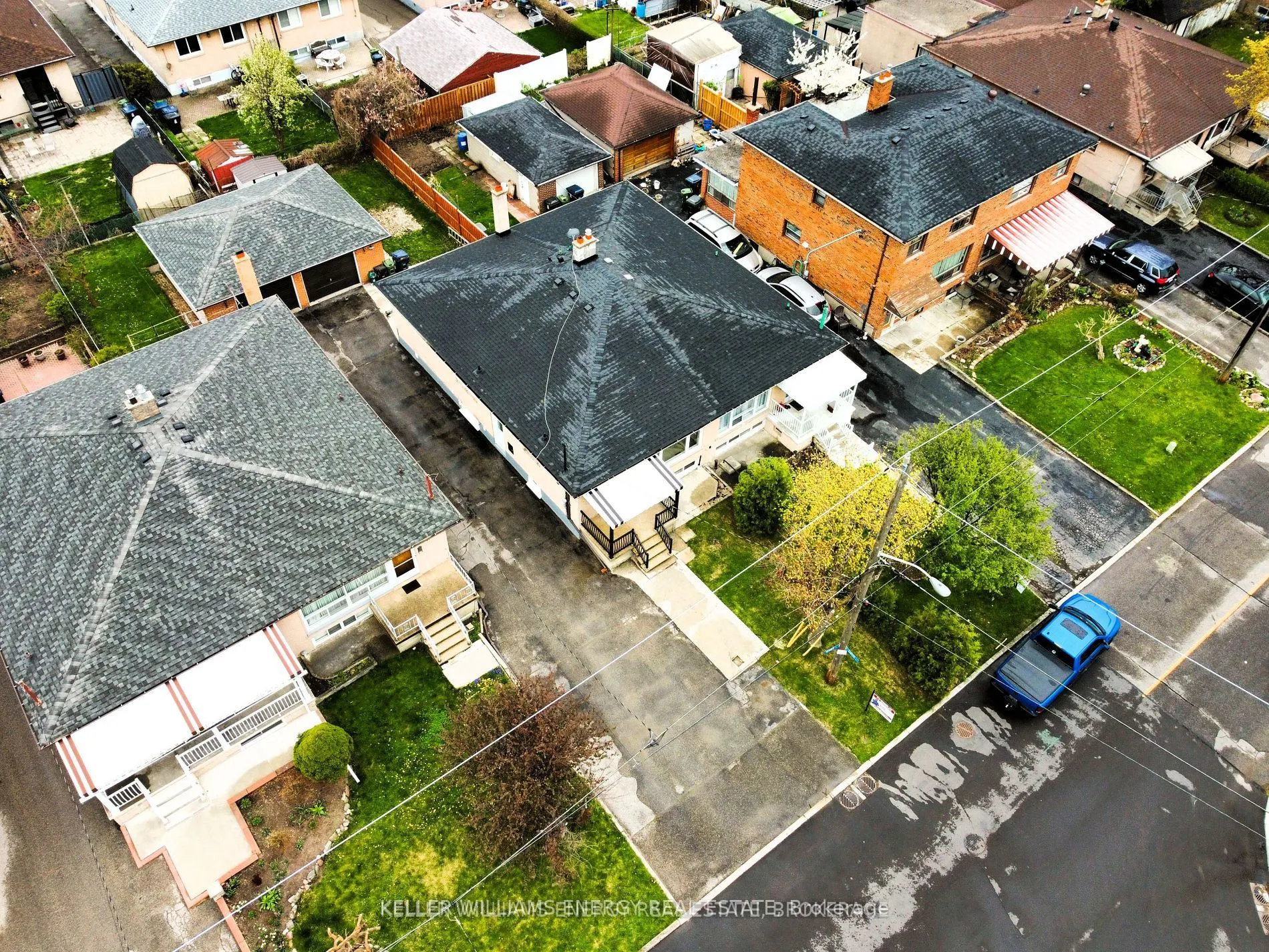 21 Neames Crescent