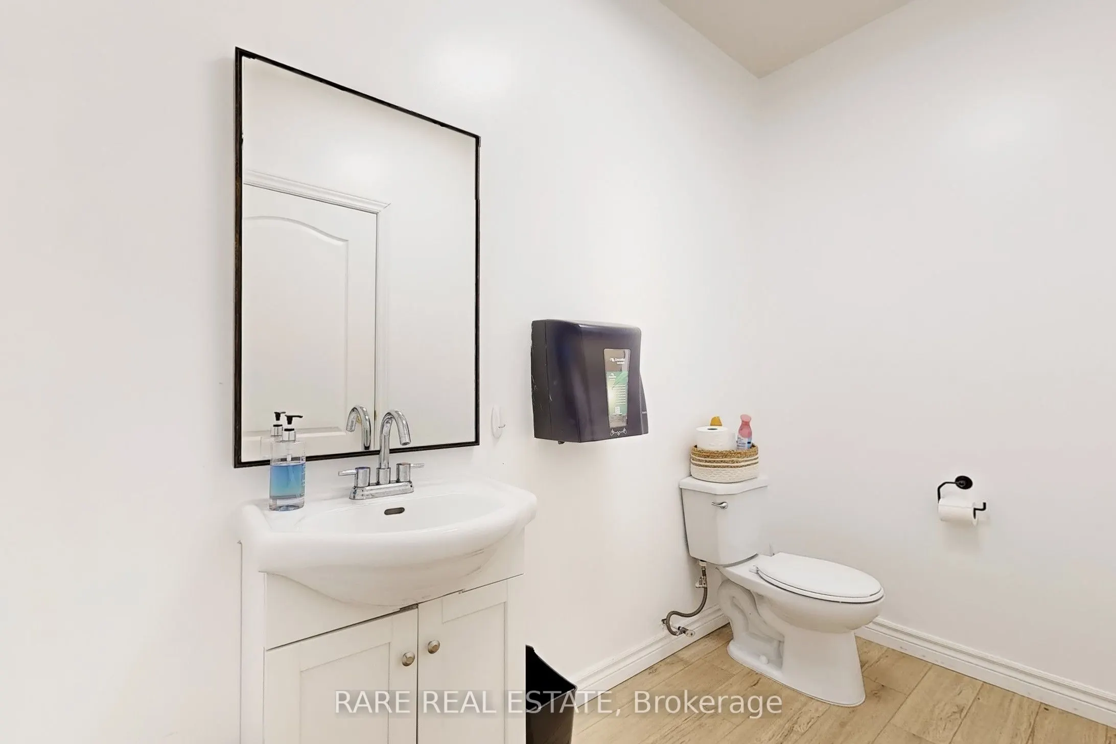 48 Centennial Road, #2
