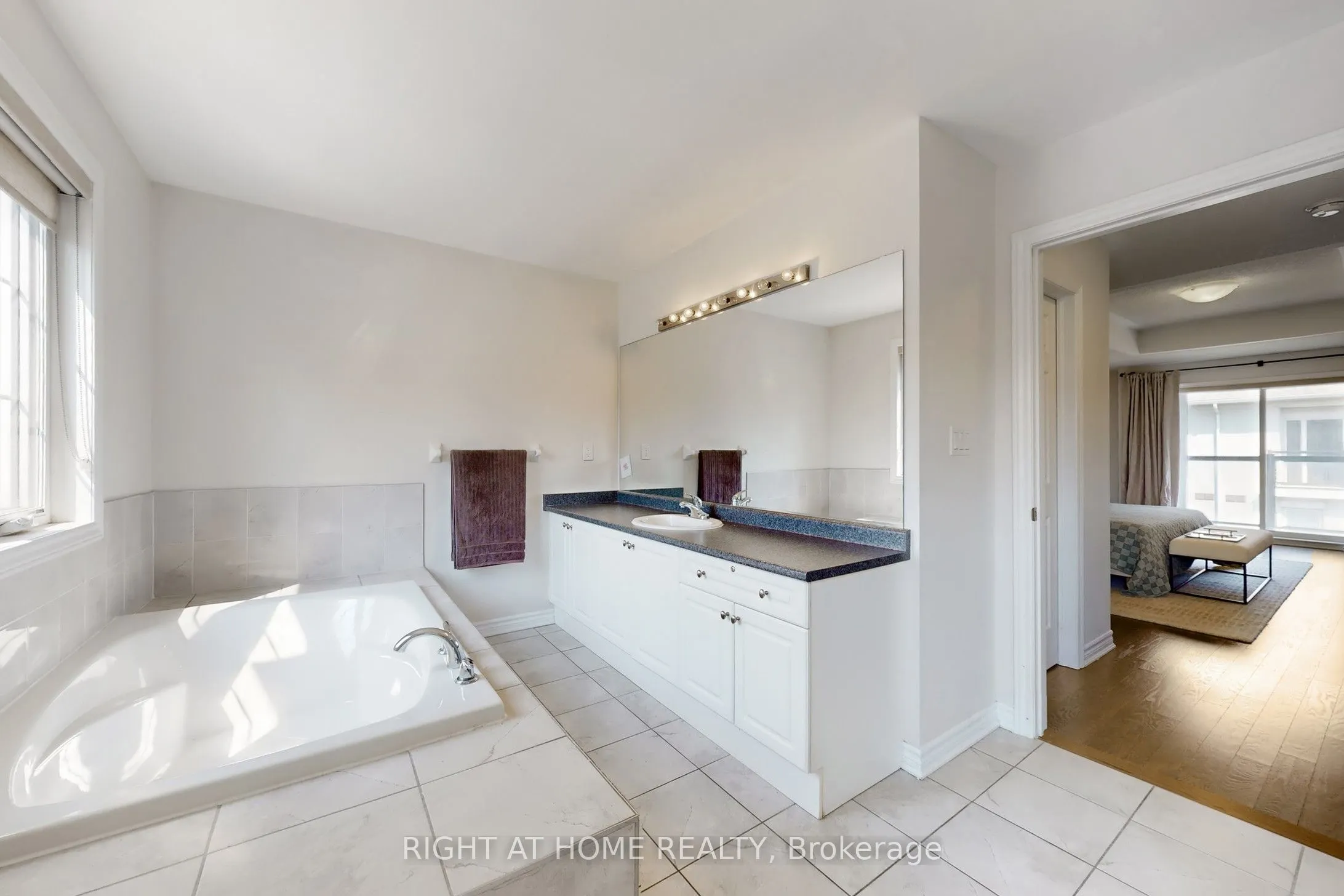 636 Evans Avenue, #65