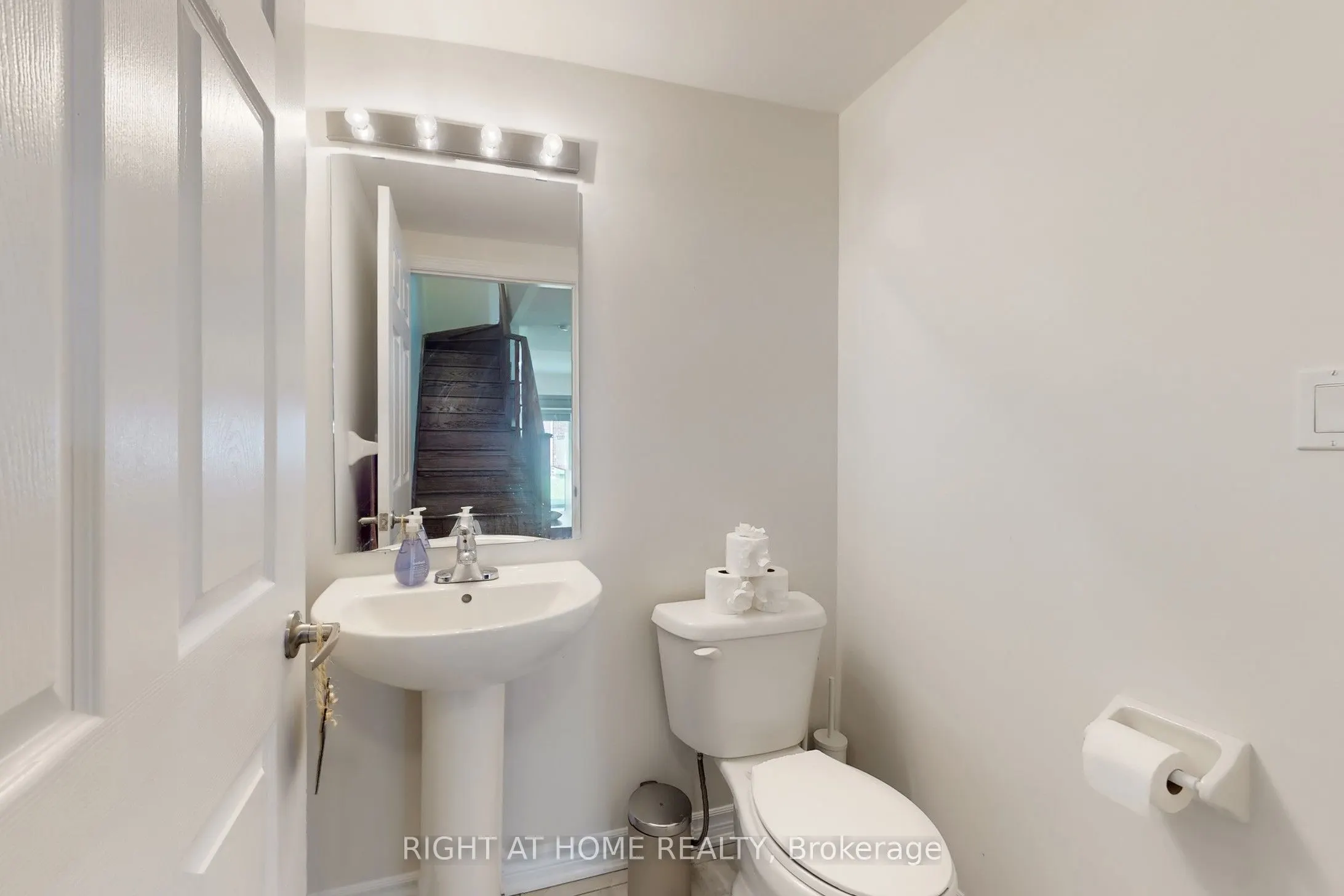 636 Evans Avenue, #65