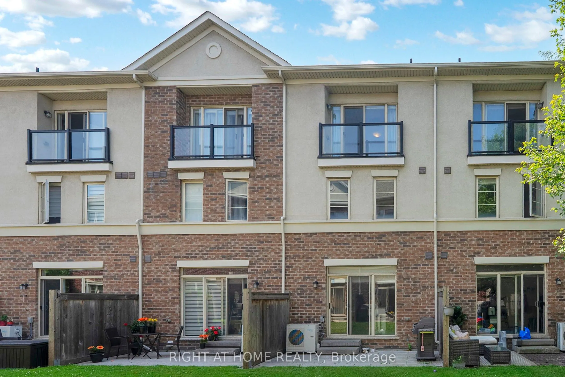 636 Evans Avenue, #65