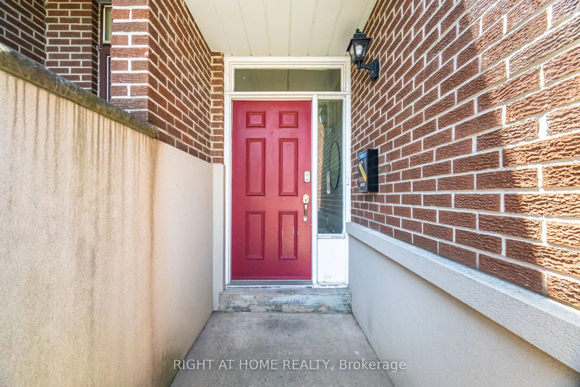 3241 Mccarthy Court