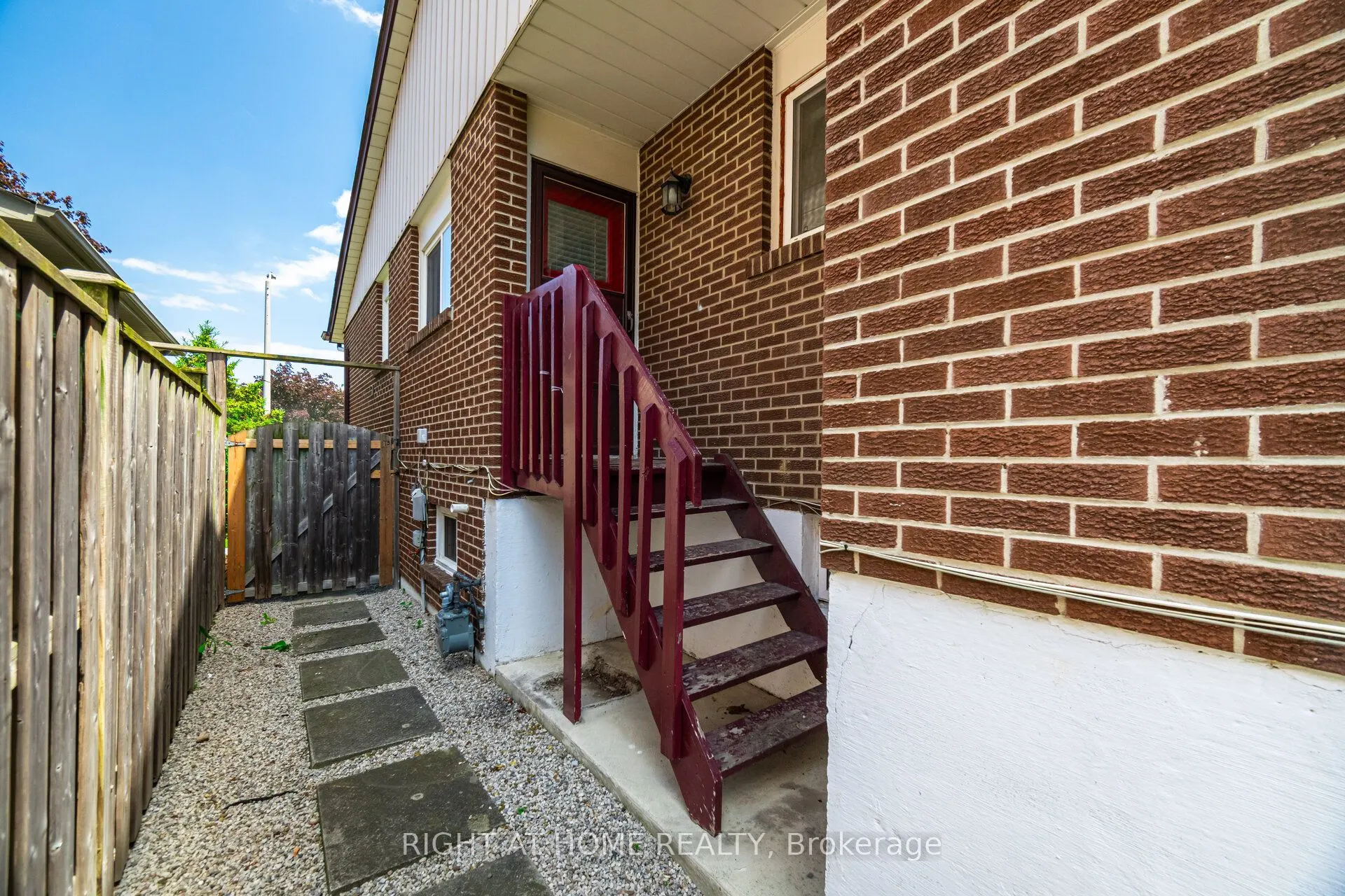 3241 Mccarthy Court