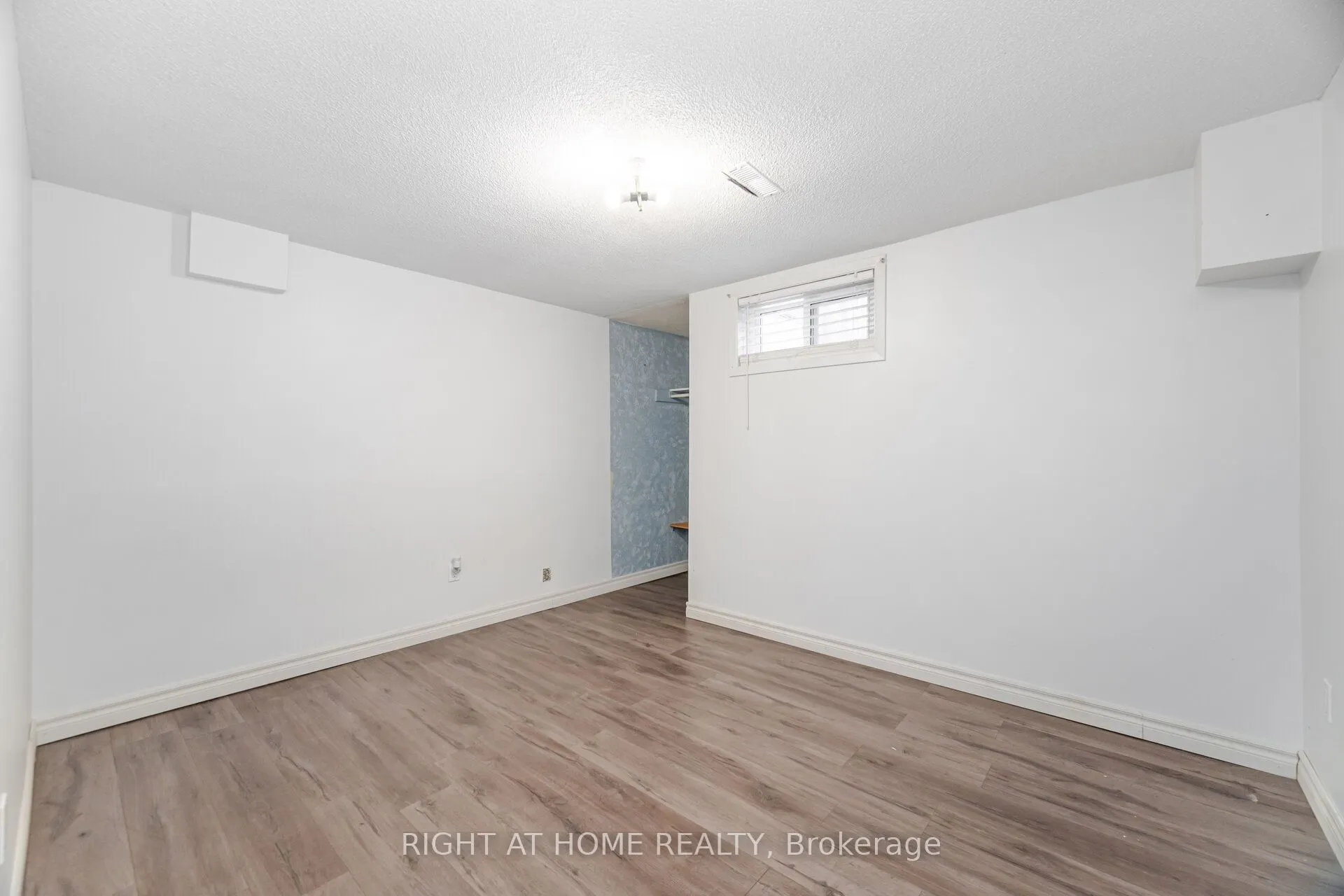 3241 Mccarthy Court