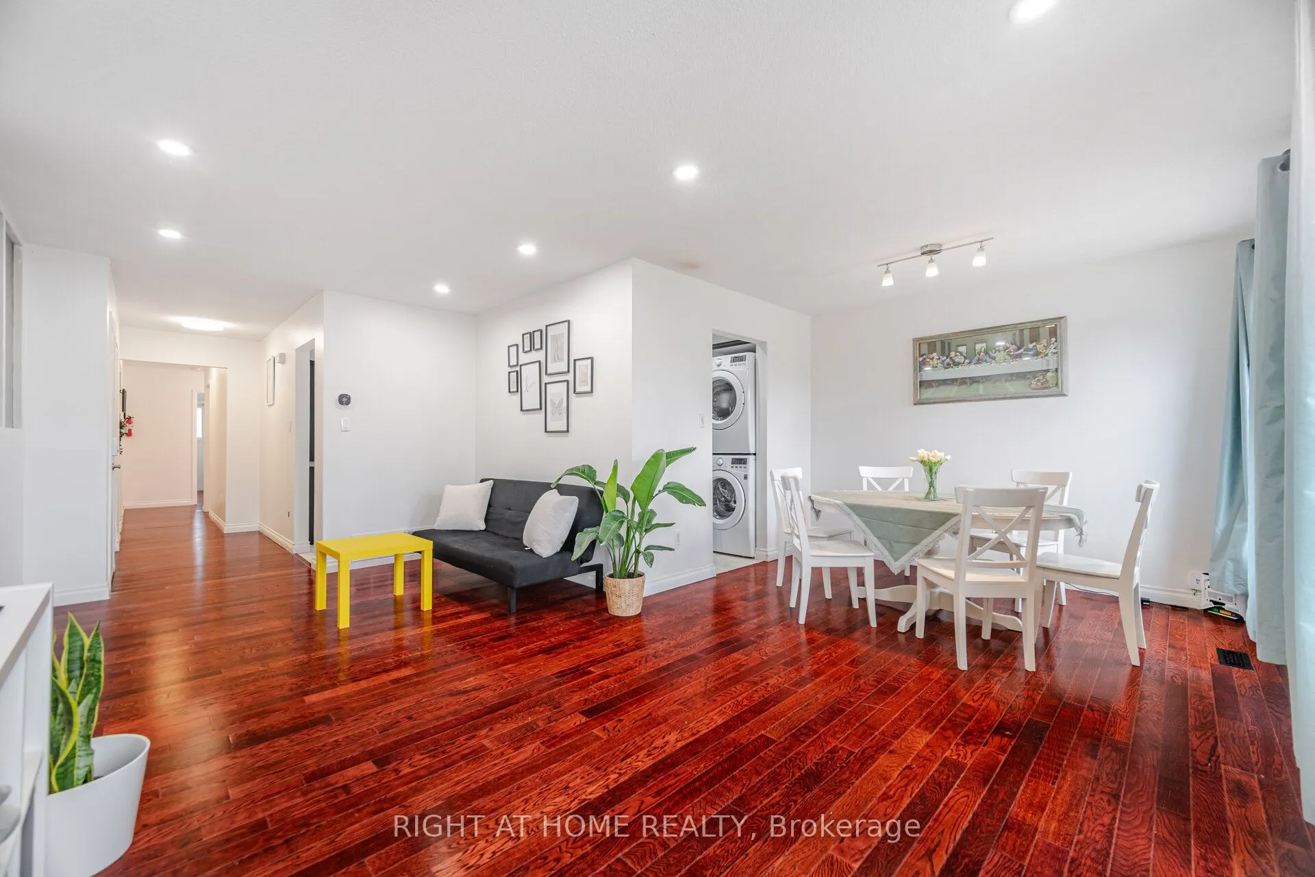 3241 Mccarthy Court