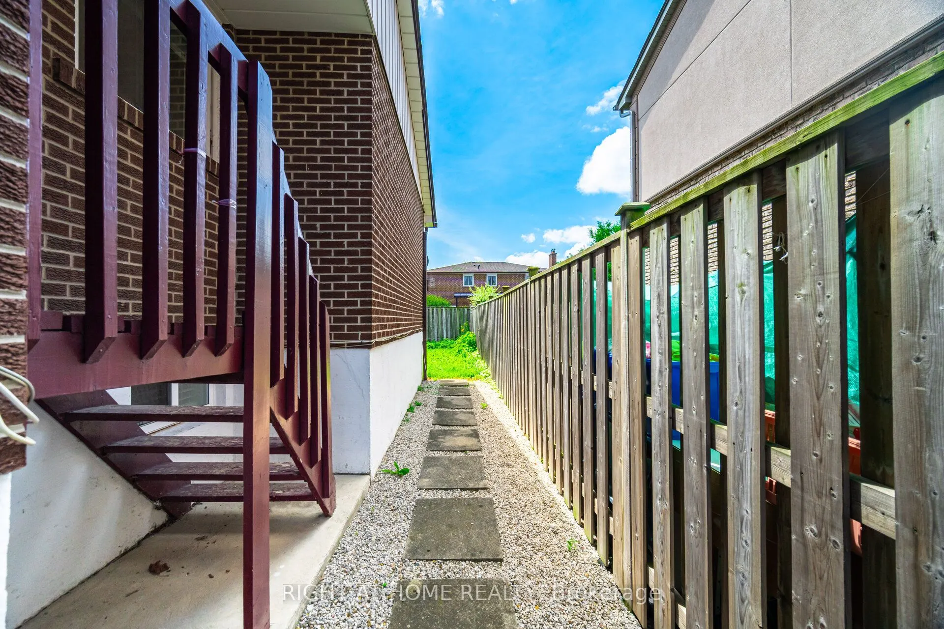3241 Mccarthy Court