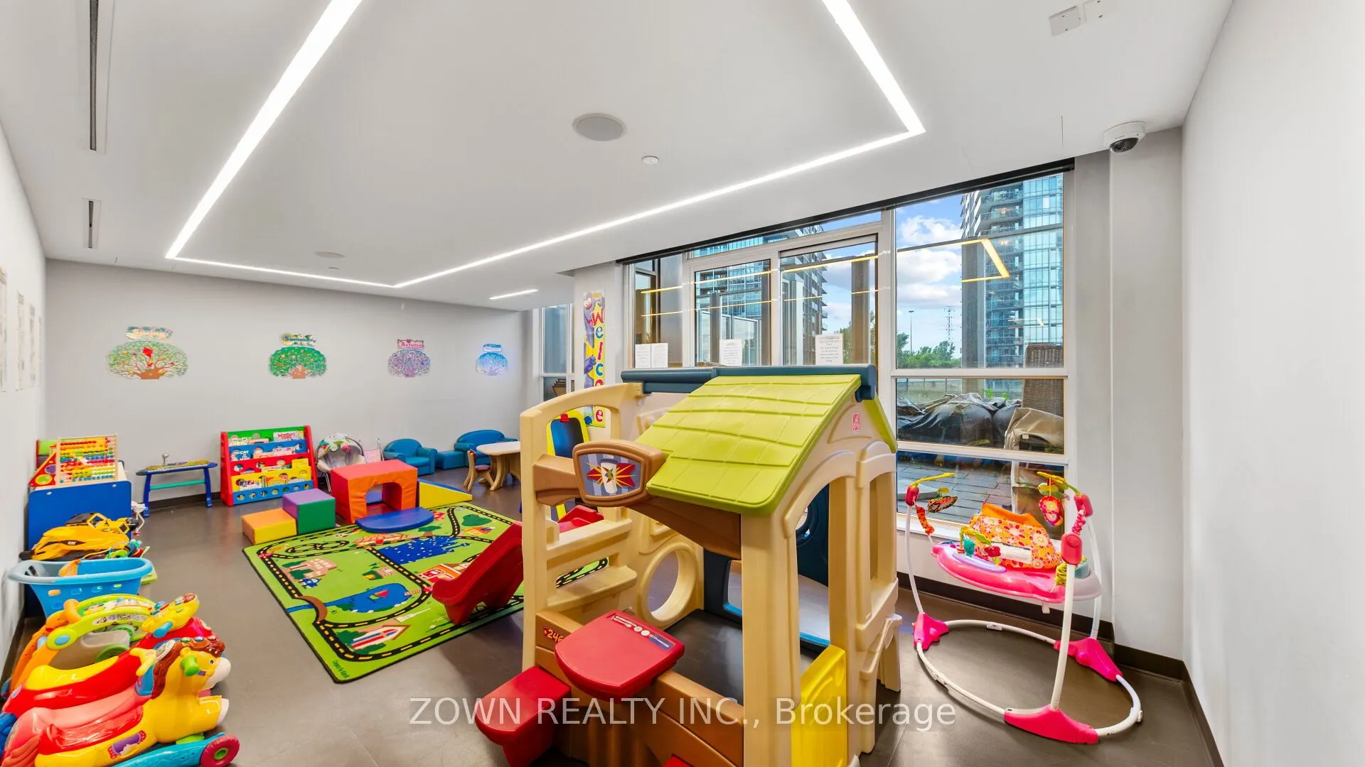 36 Park Lawn Road, #1408
