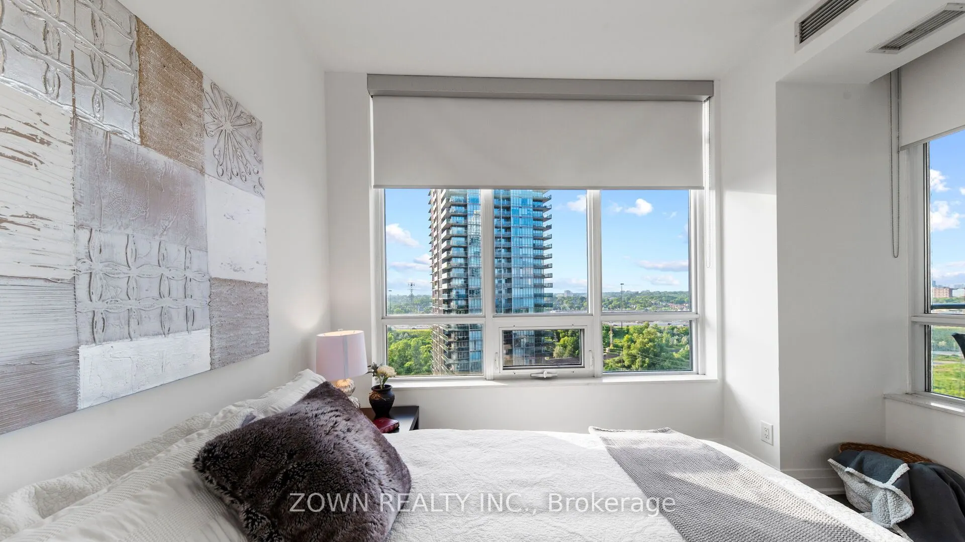 36 Park Lawn Road, #1408